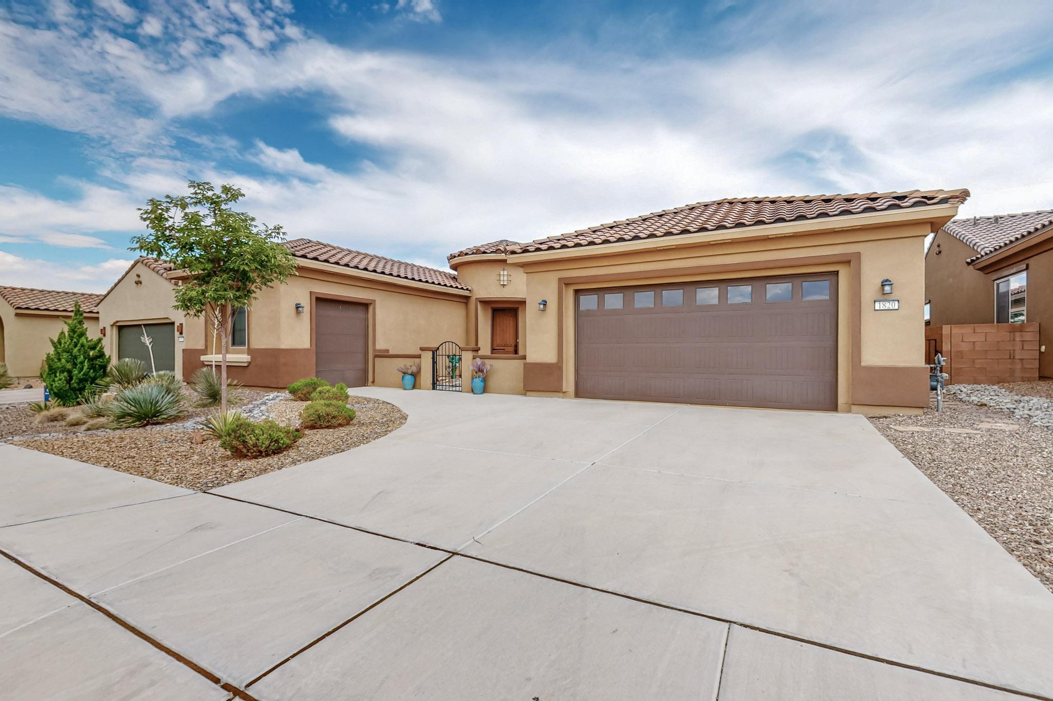1820 Pebble Creek Trail NW