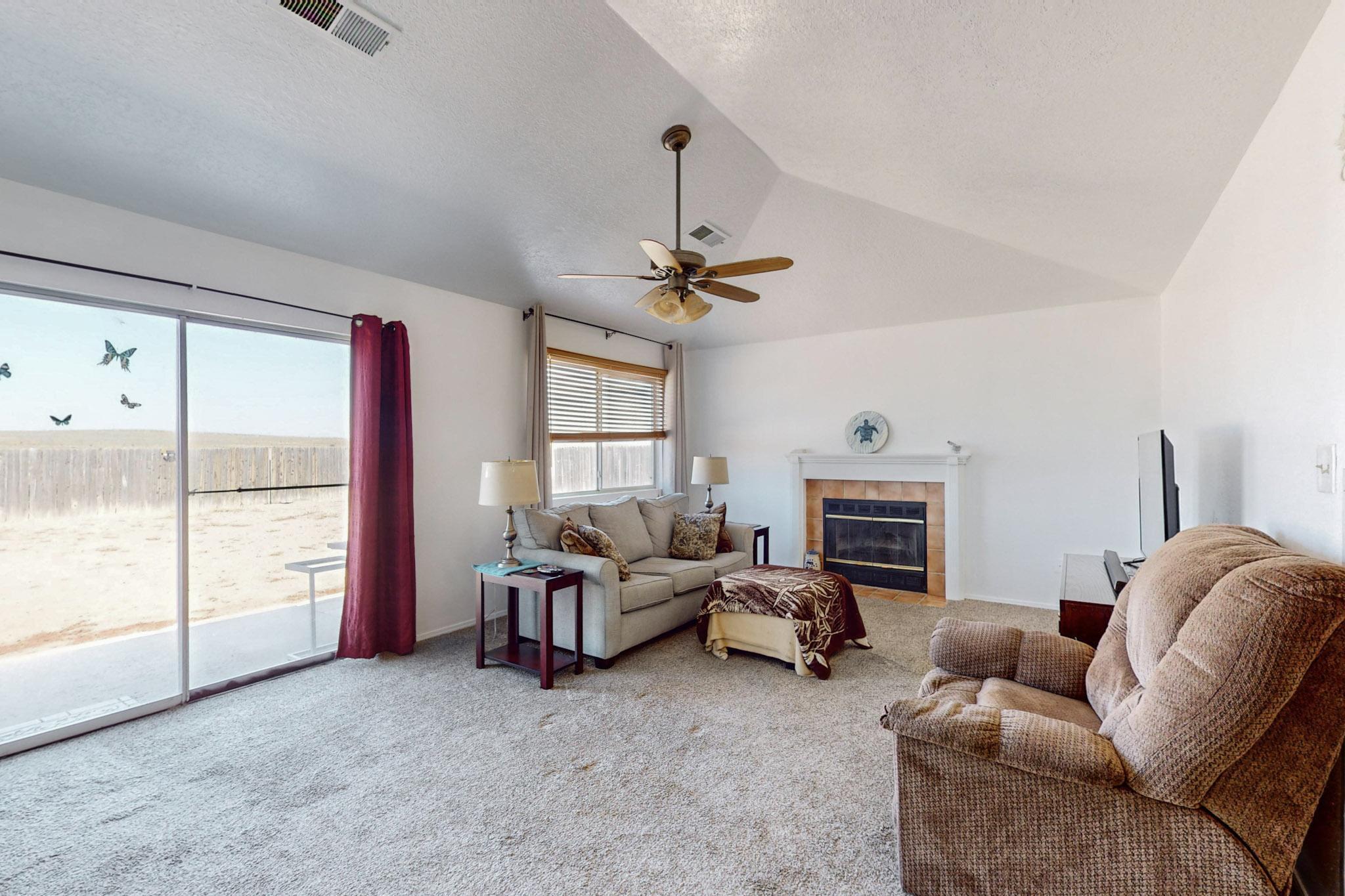 1960 RASPBERRY Drive NE