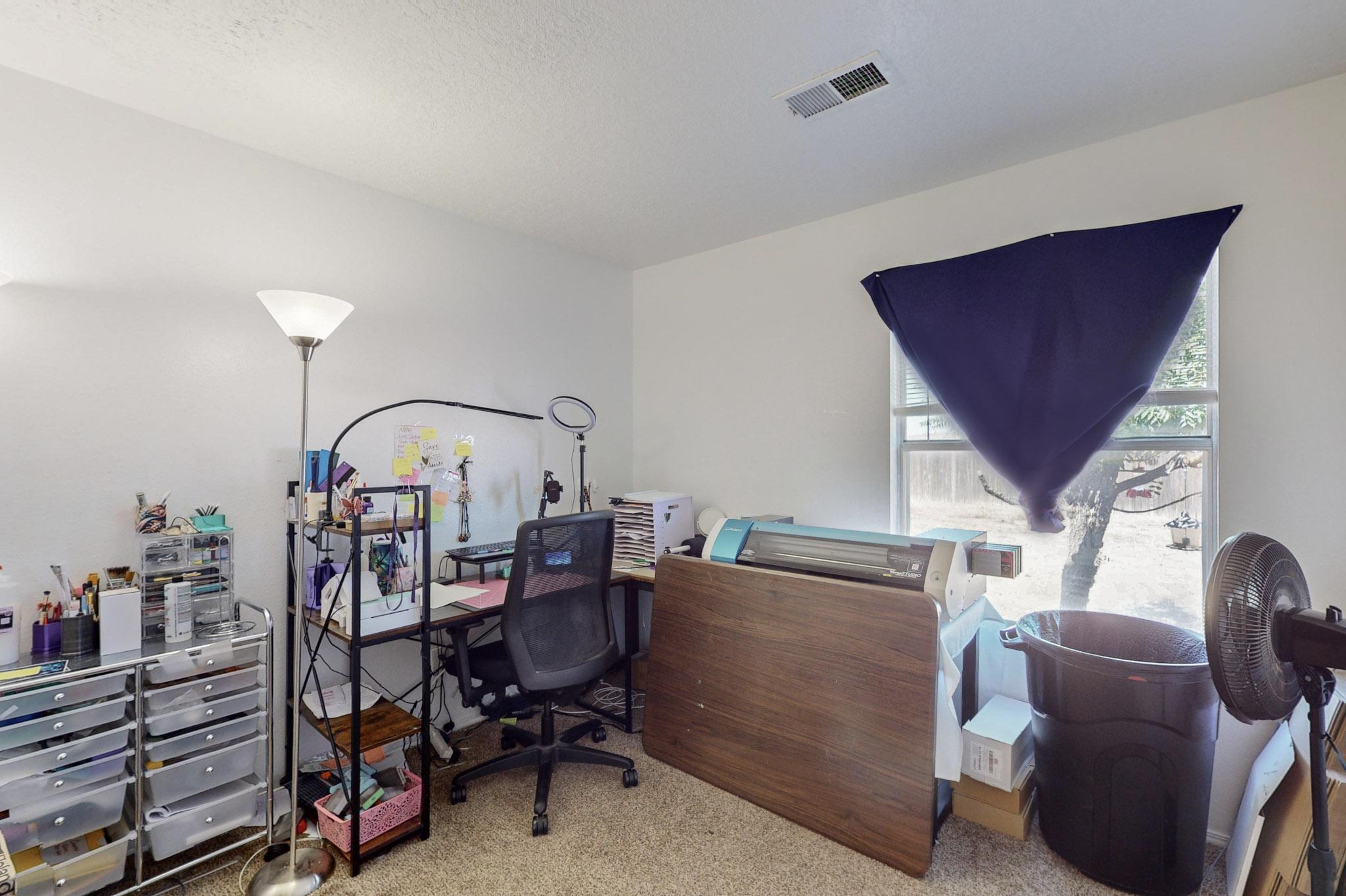 1960 RASPBERRY Drive NE