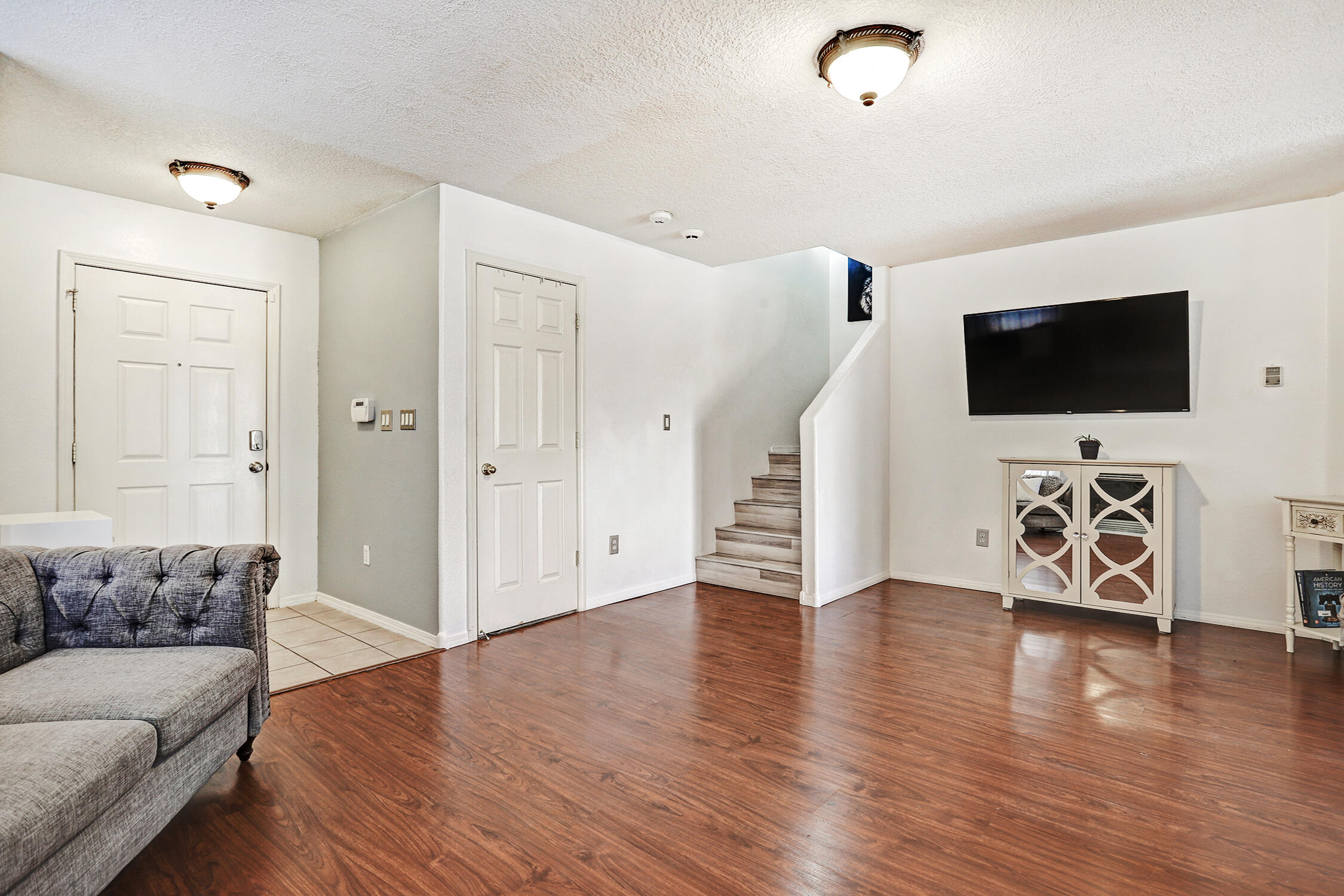 1031 WATERFALL Drive