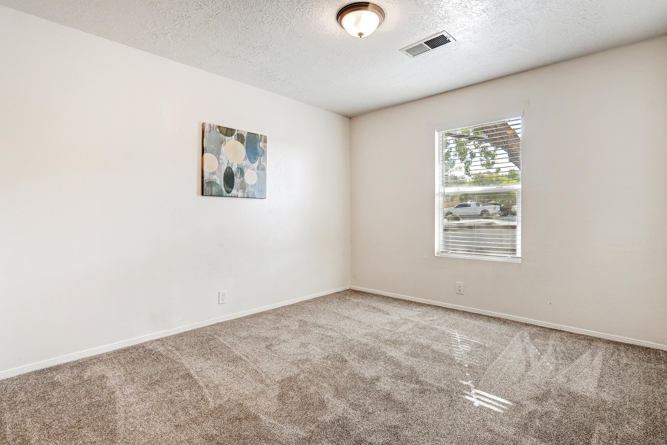 1600 ROSEWOOD Avenue NW