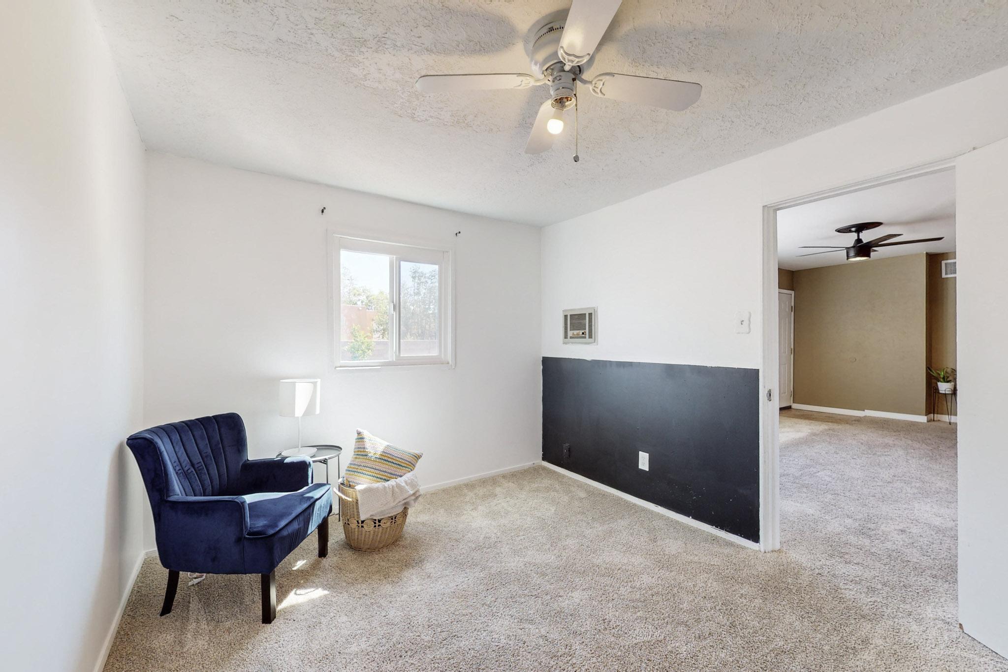 412 GENERAL HODGES Street NE