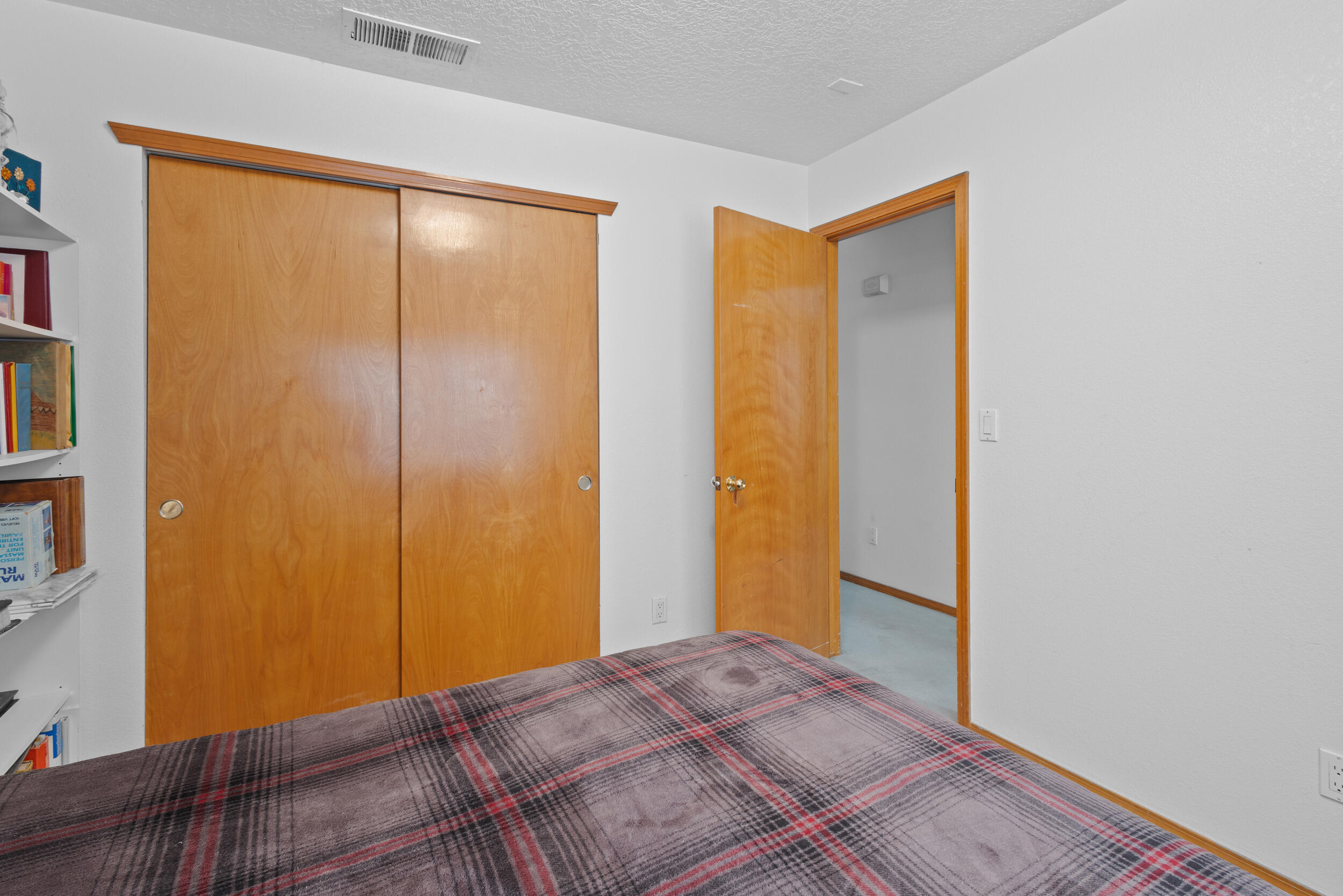 26 CLIFFROSE Trail