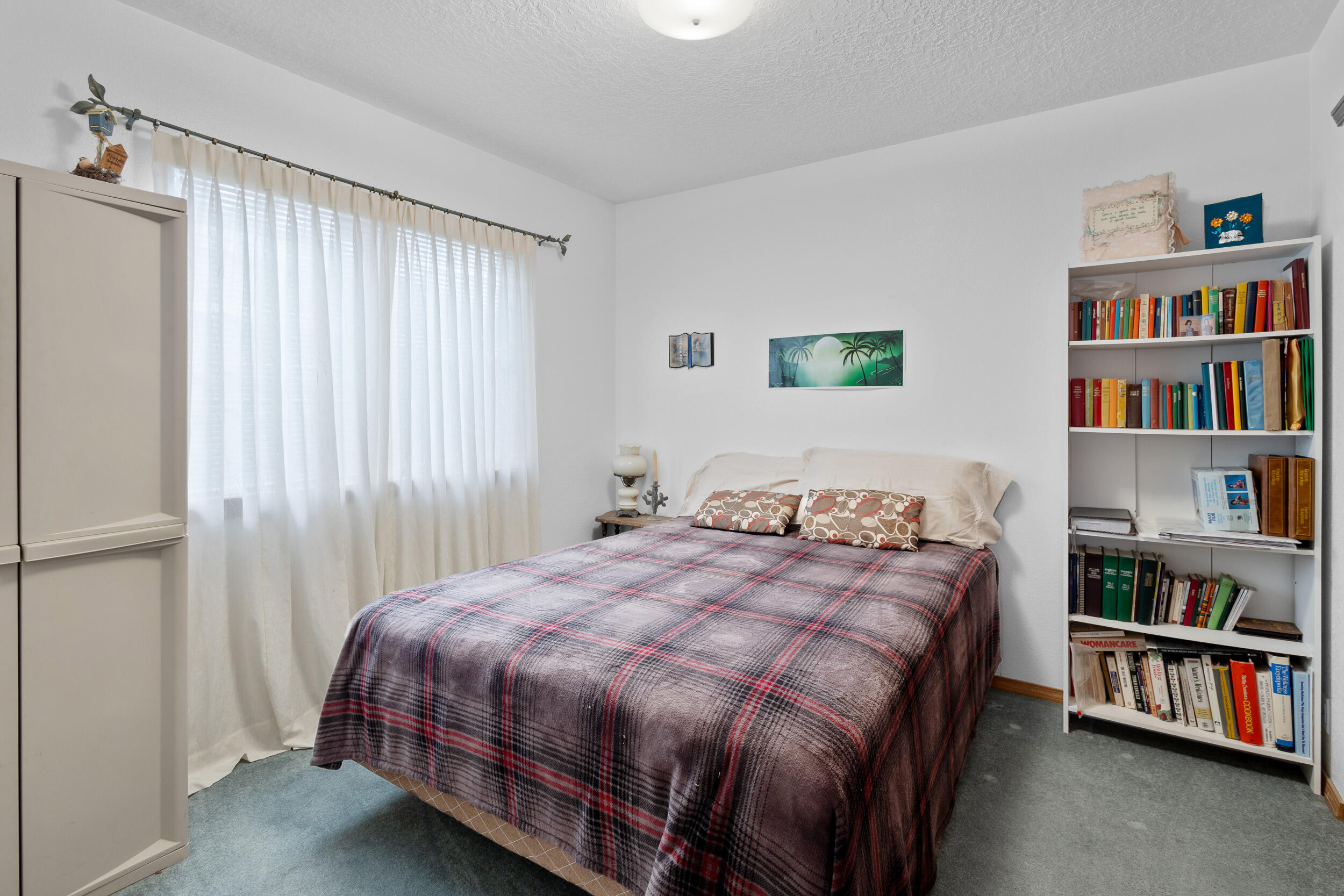 26 CLIFFROSE Trail