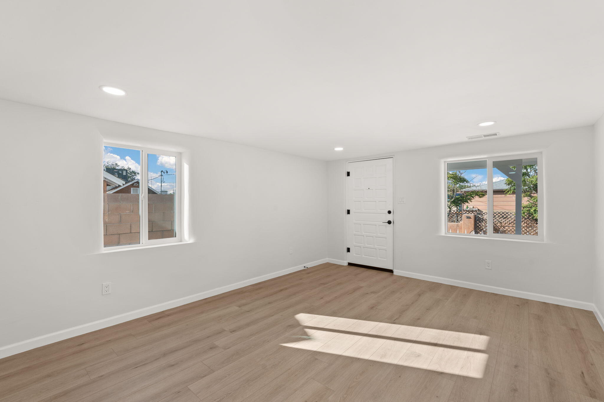 608 MARBLE Avenue