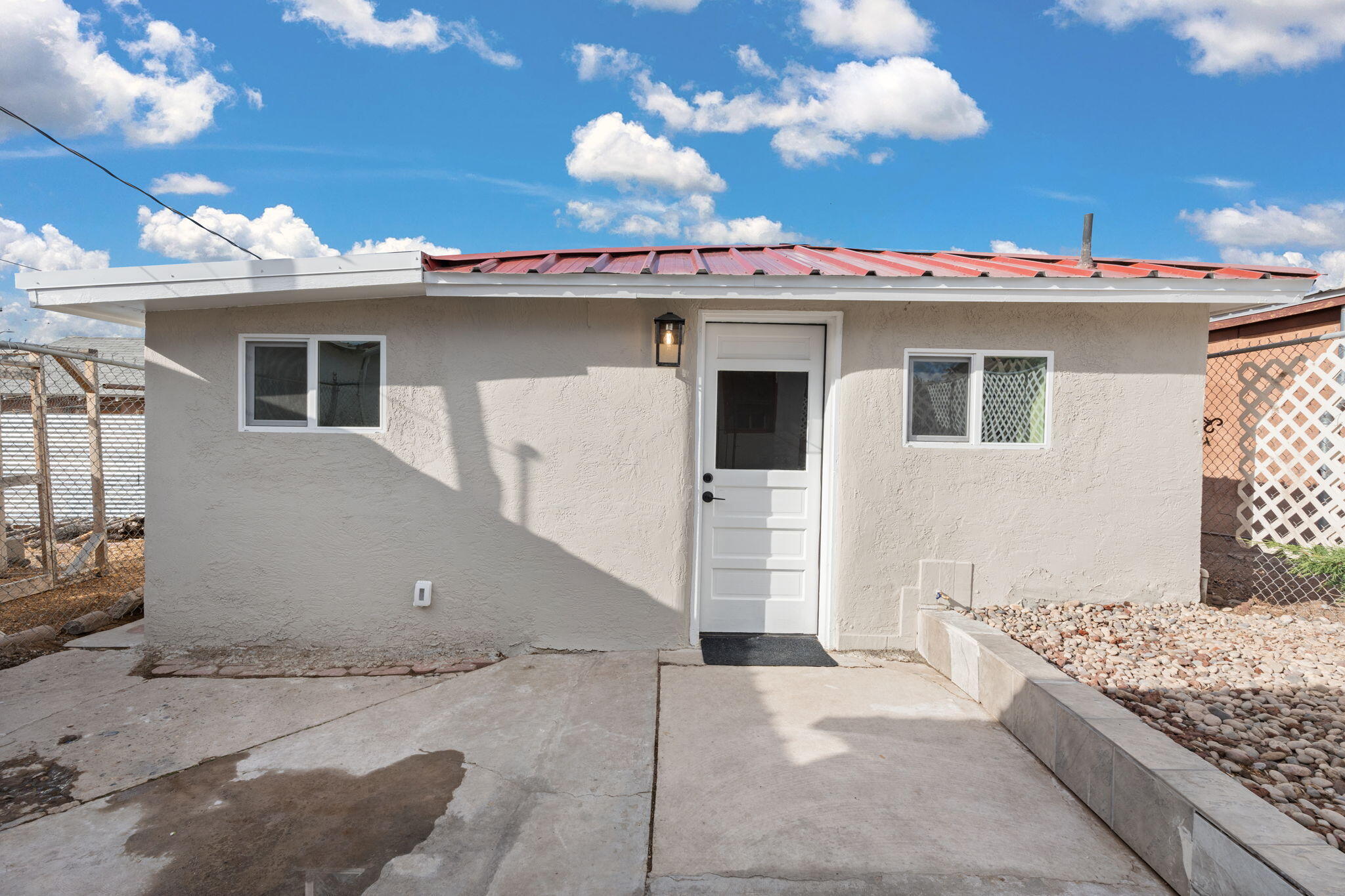 608 MARBLE Avenue
