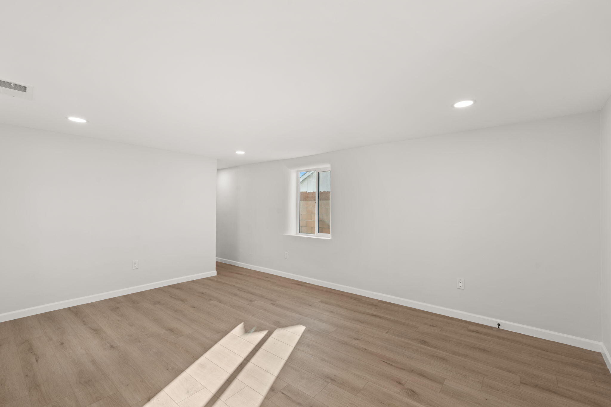 608 MARBLE Avenue