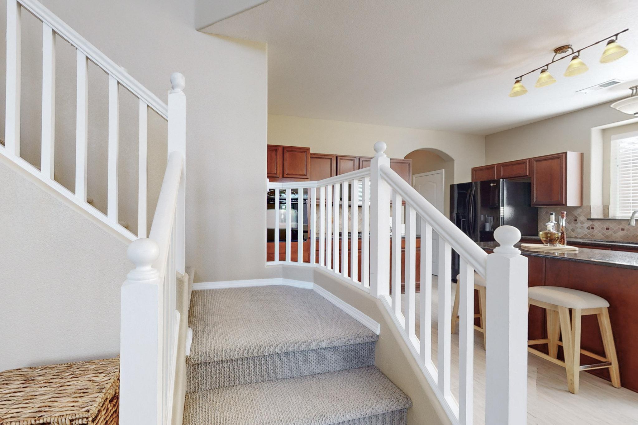 919 COPPERHEAD Court NE