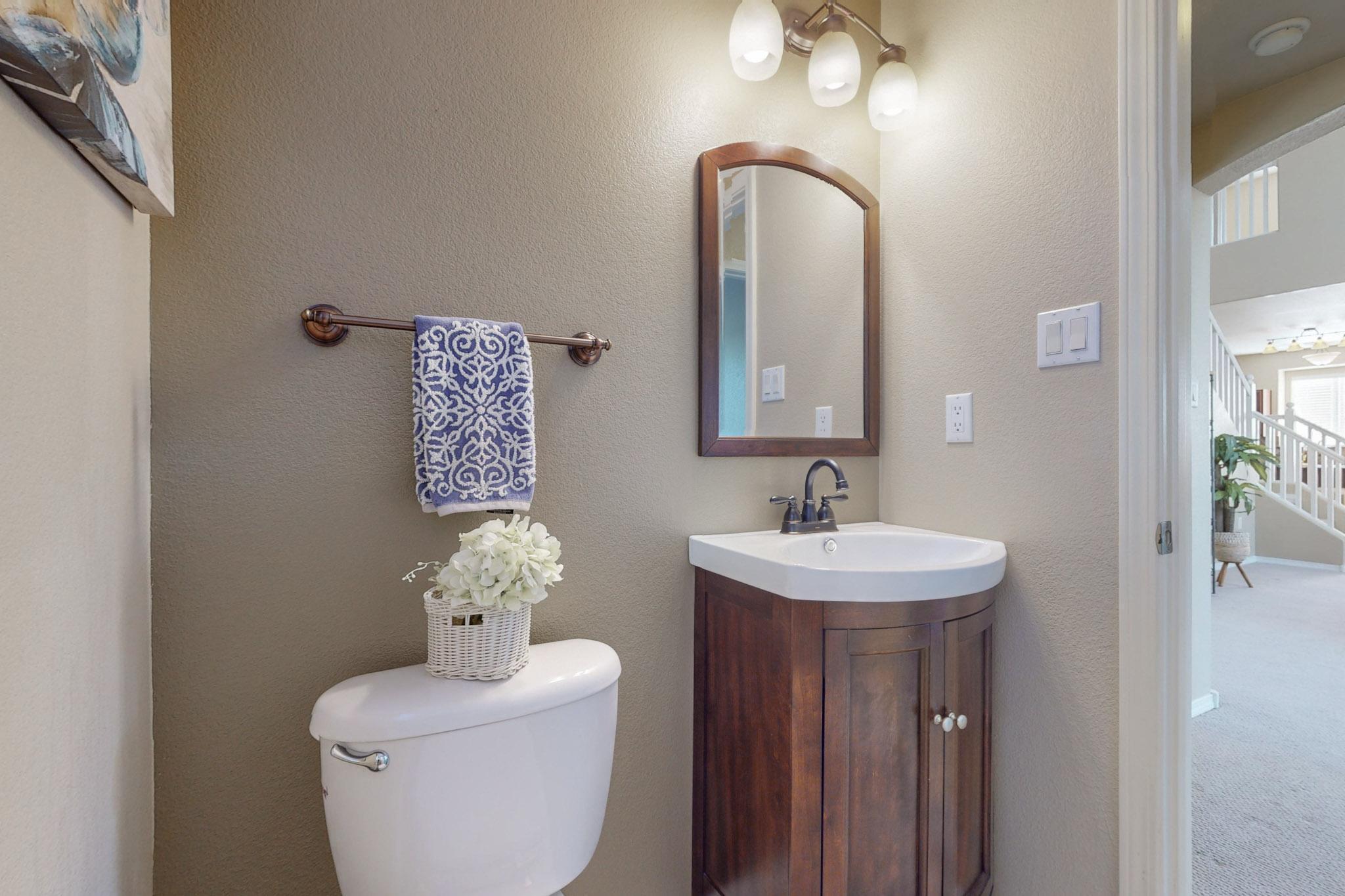 919 COPPERHEAD Court NE