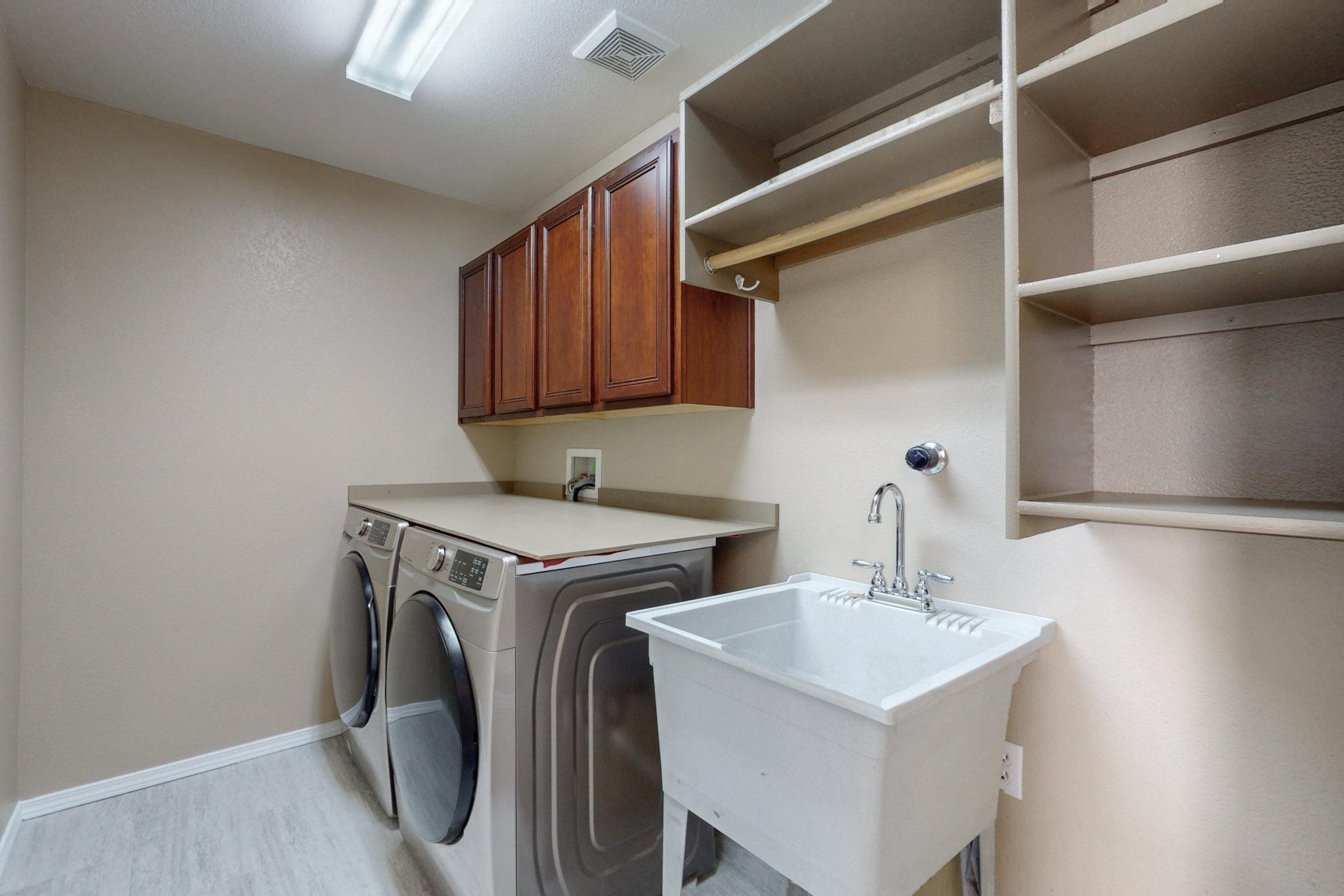 919 COPPERHEAD Court NE