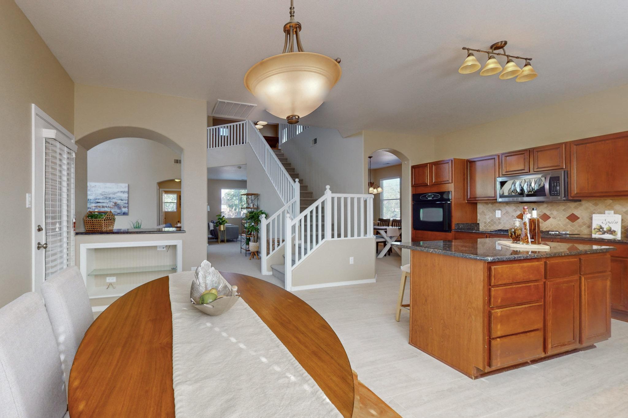 919 COPPERHEAD Court NE