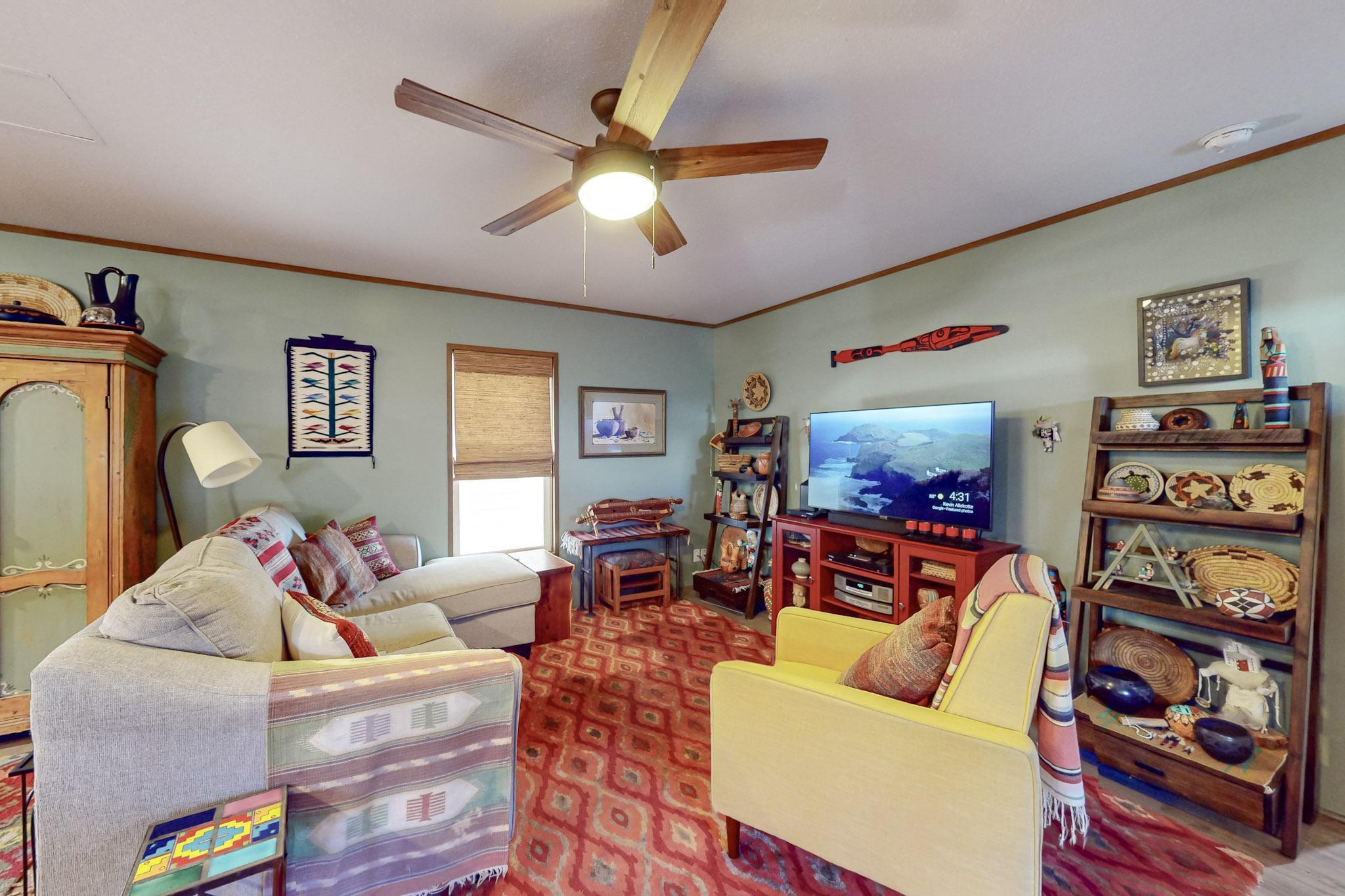 1074 MUSTANG Trail SE
