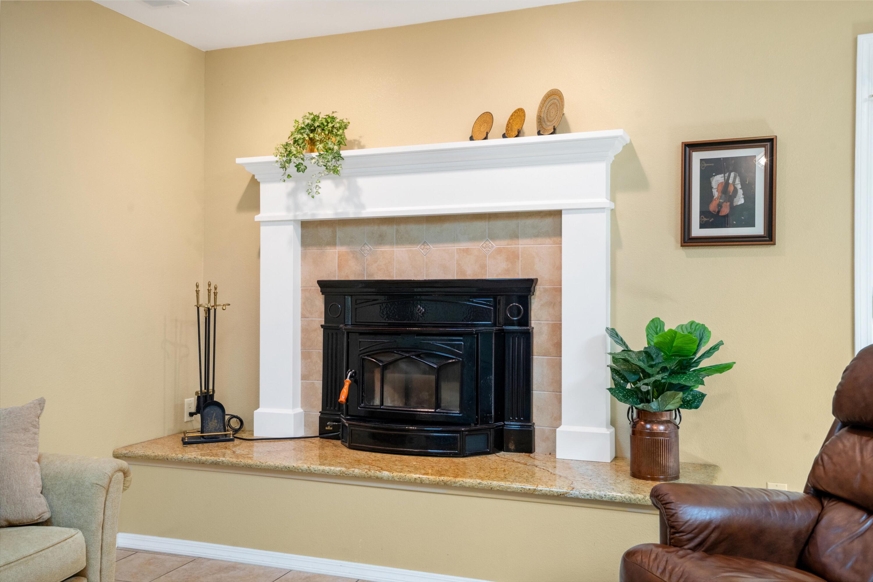 12225 CEDAR RIDGE Drive NE