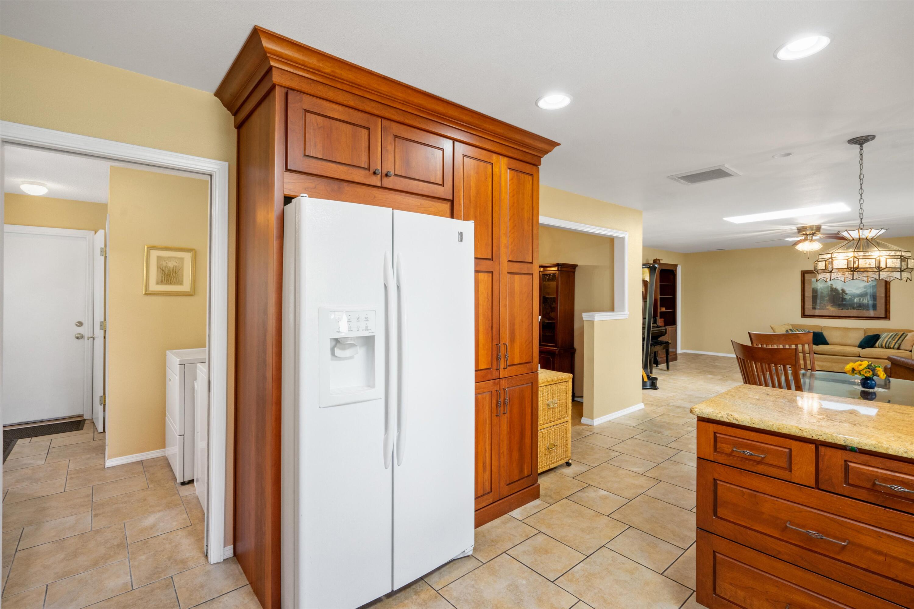 12225 CEDAR RIDGE Drive NE