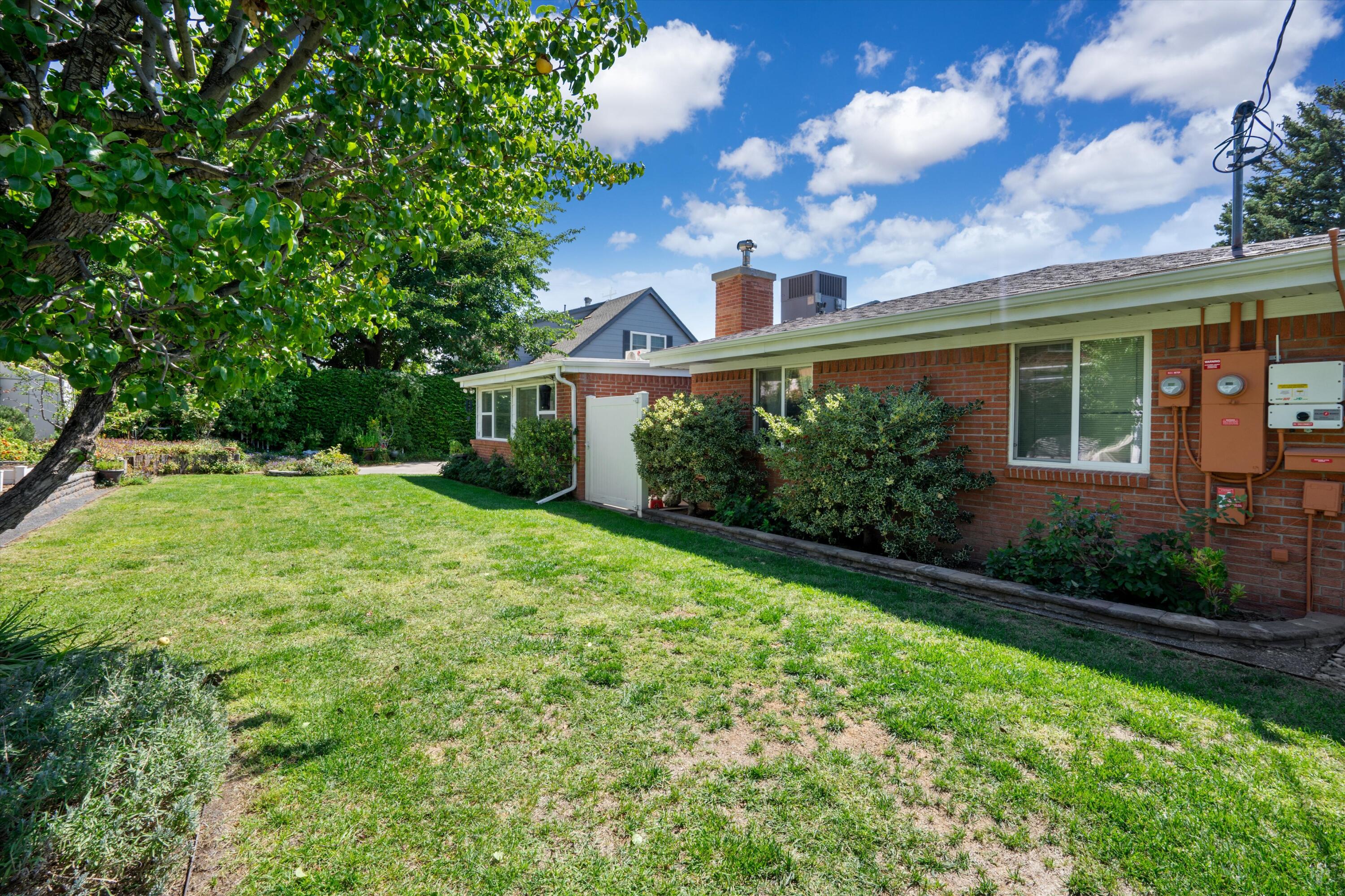 12225 CEDAR RIDGE Drive NE