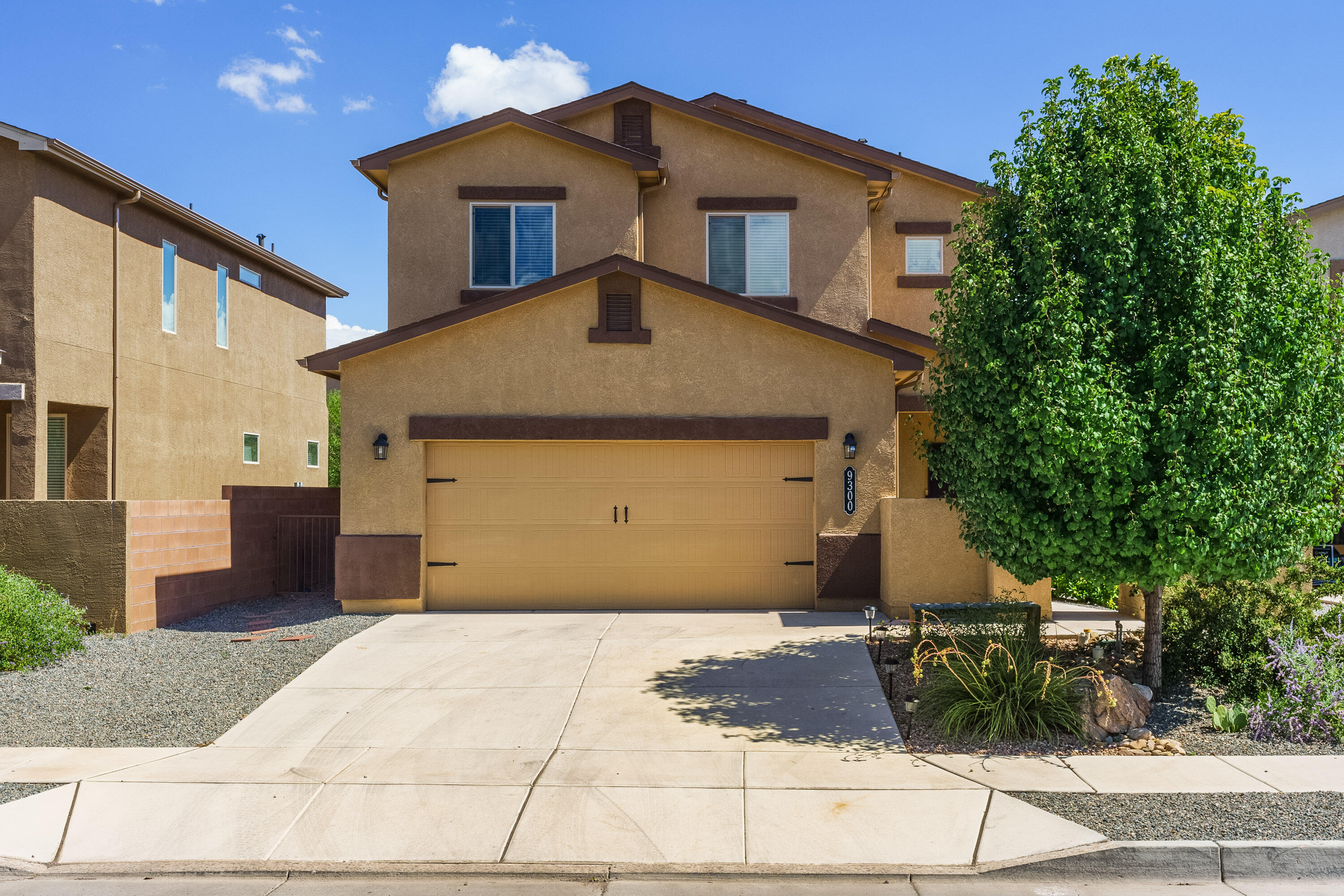 9300 SILVER MESA Street NW
