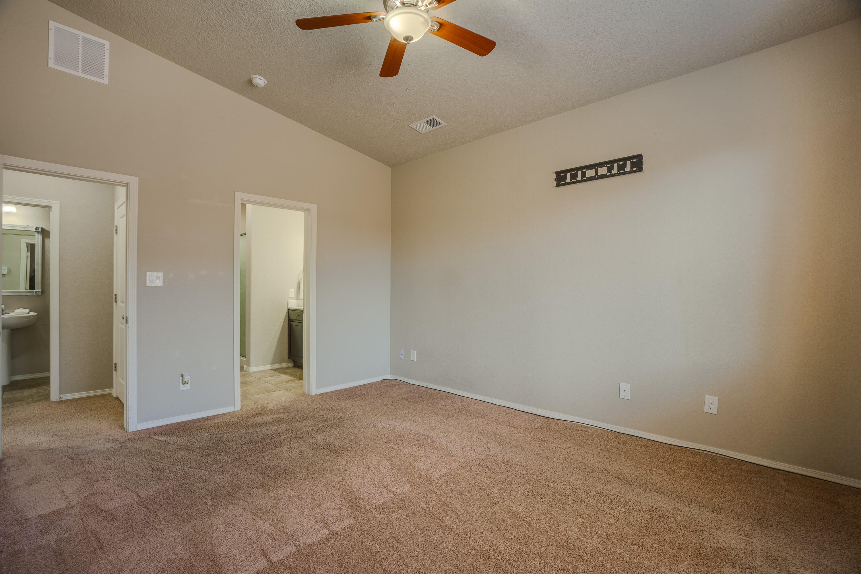 9300 SILVER MESA Street NW