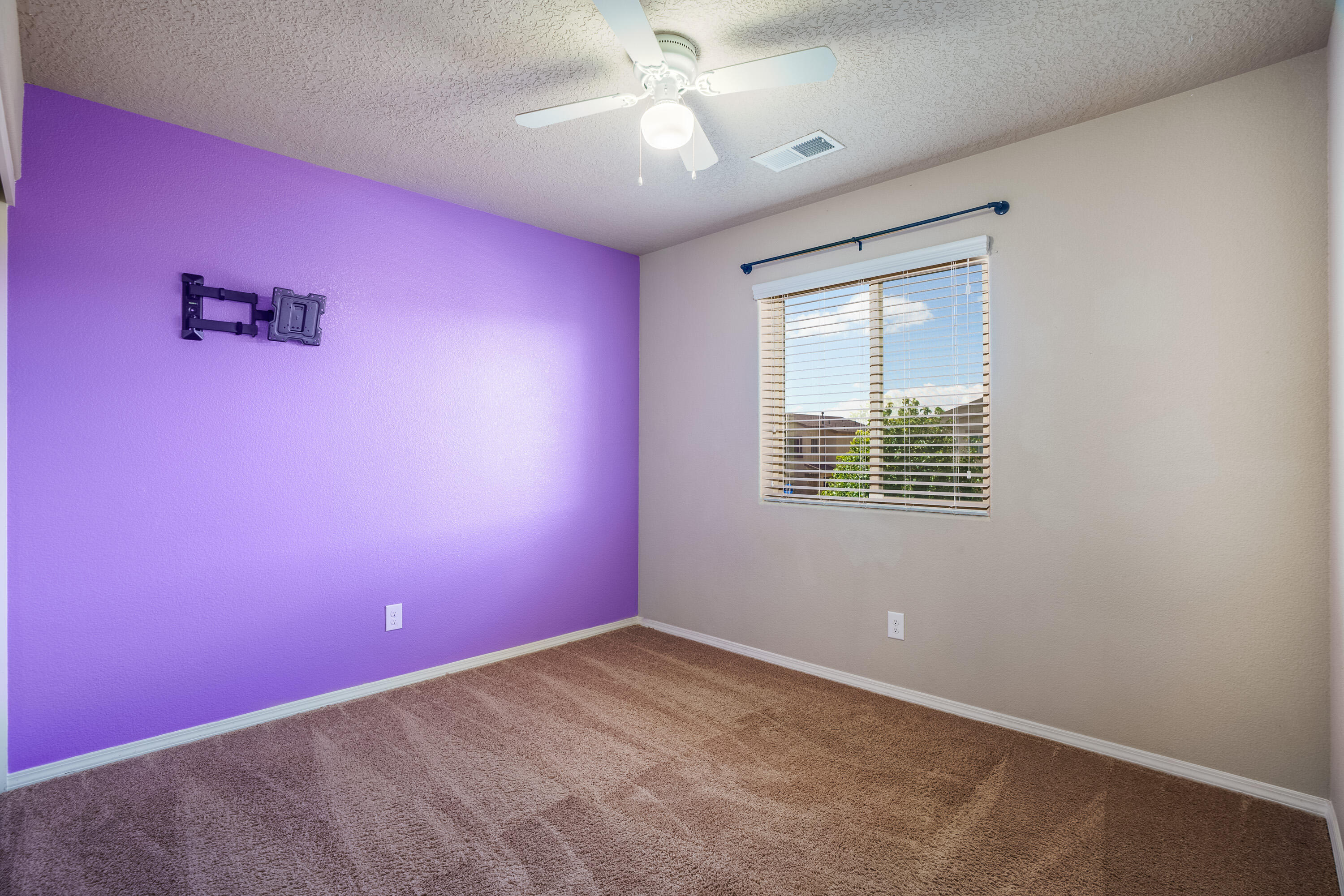 9300 SILVER MESA Street NW