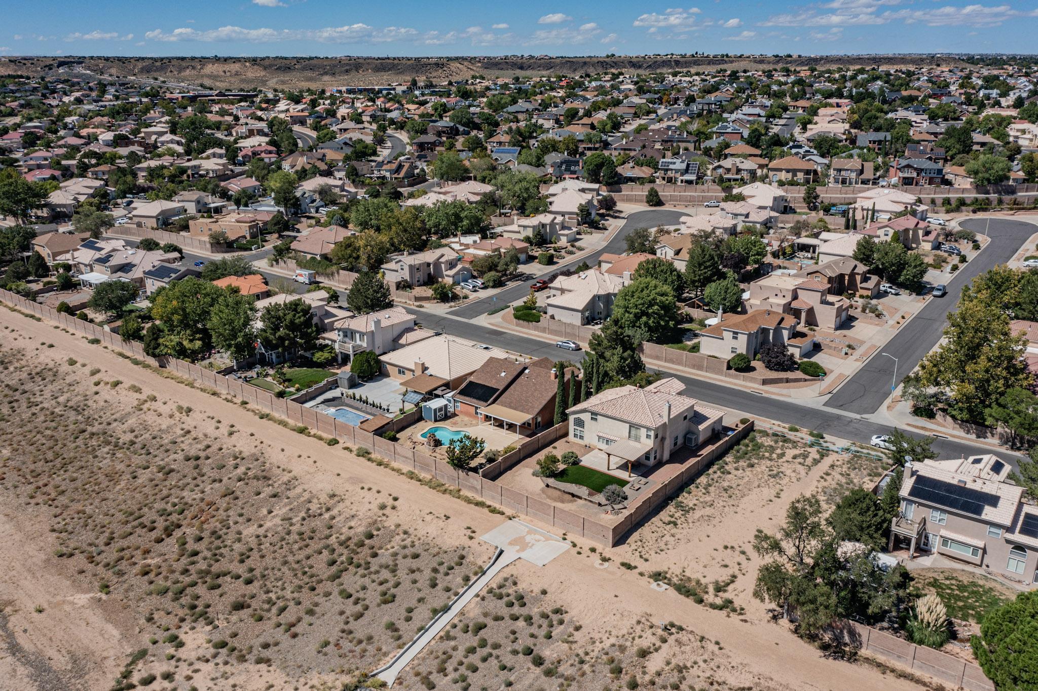 4122 RANCHO CENTRO NW