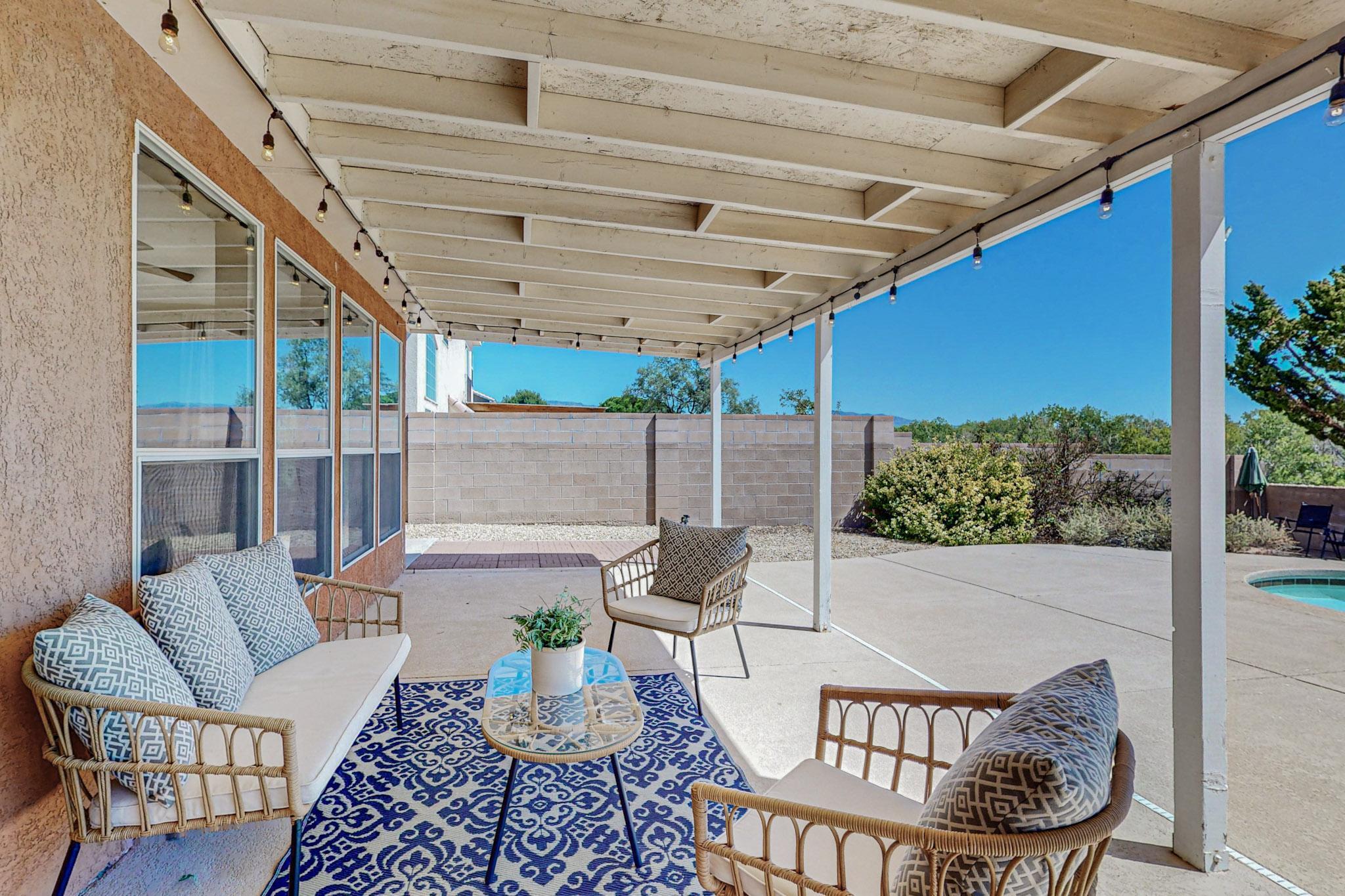 4122 RANCHO CENTRO NW