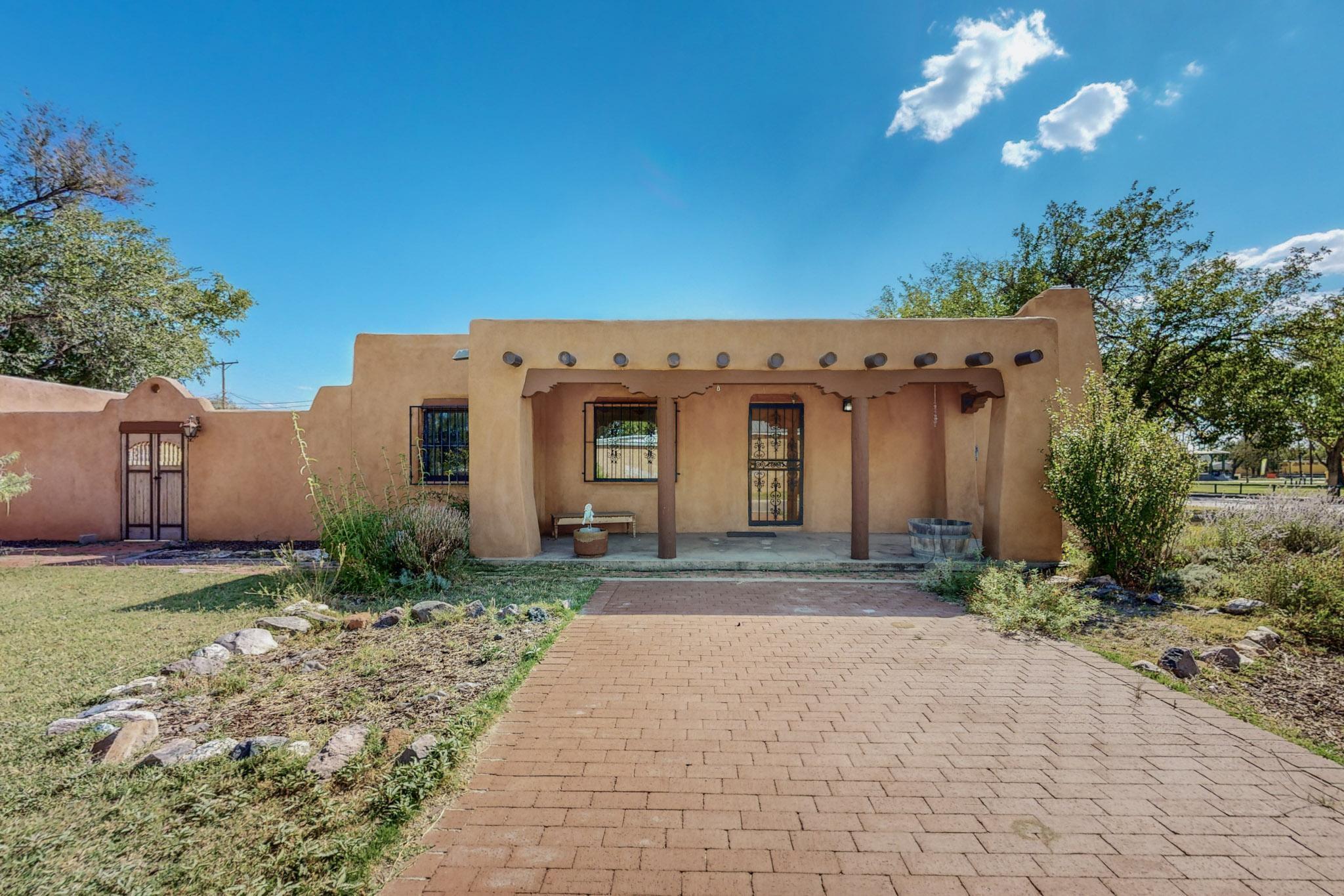 324 N 3RD Street