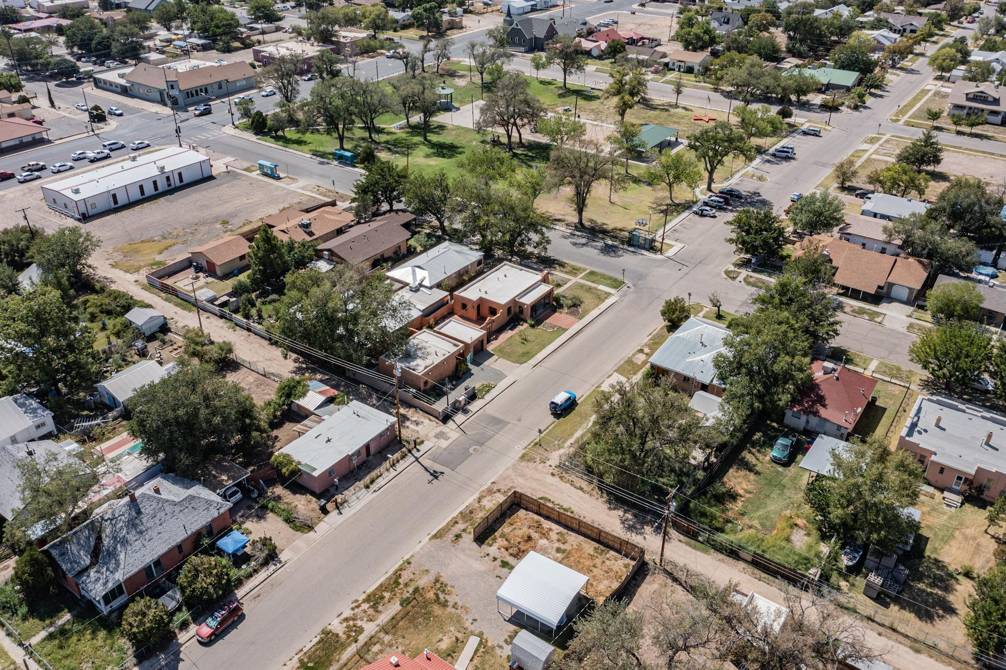324 N 3RD Street