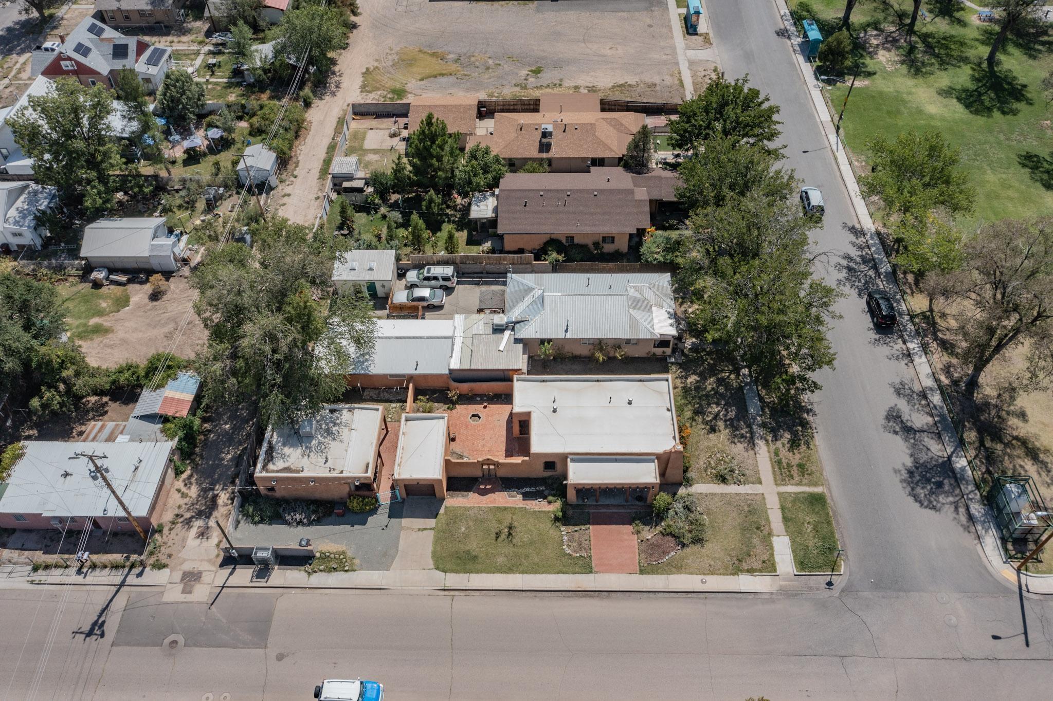 324 N 3RD Street