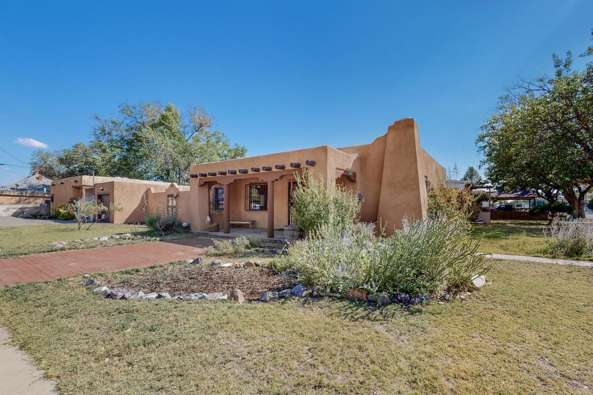324 N 3RD Street