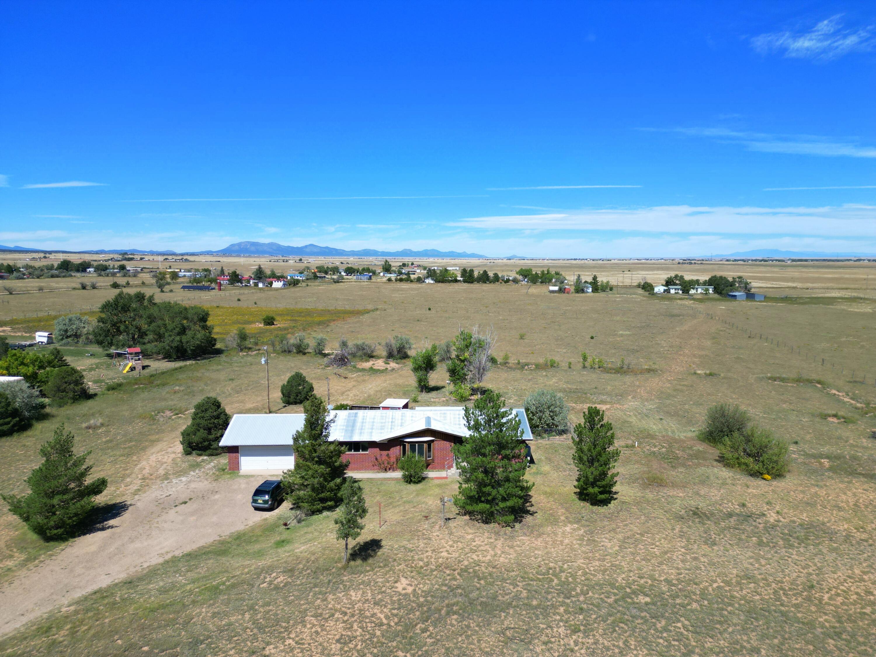 155 RABBIT RUN Court