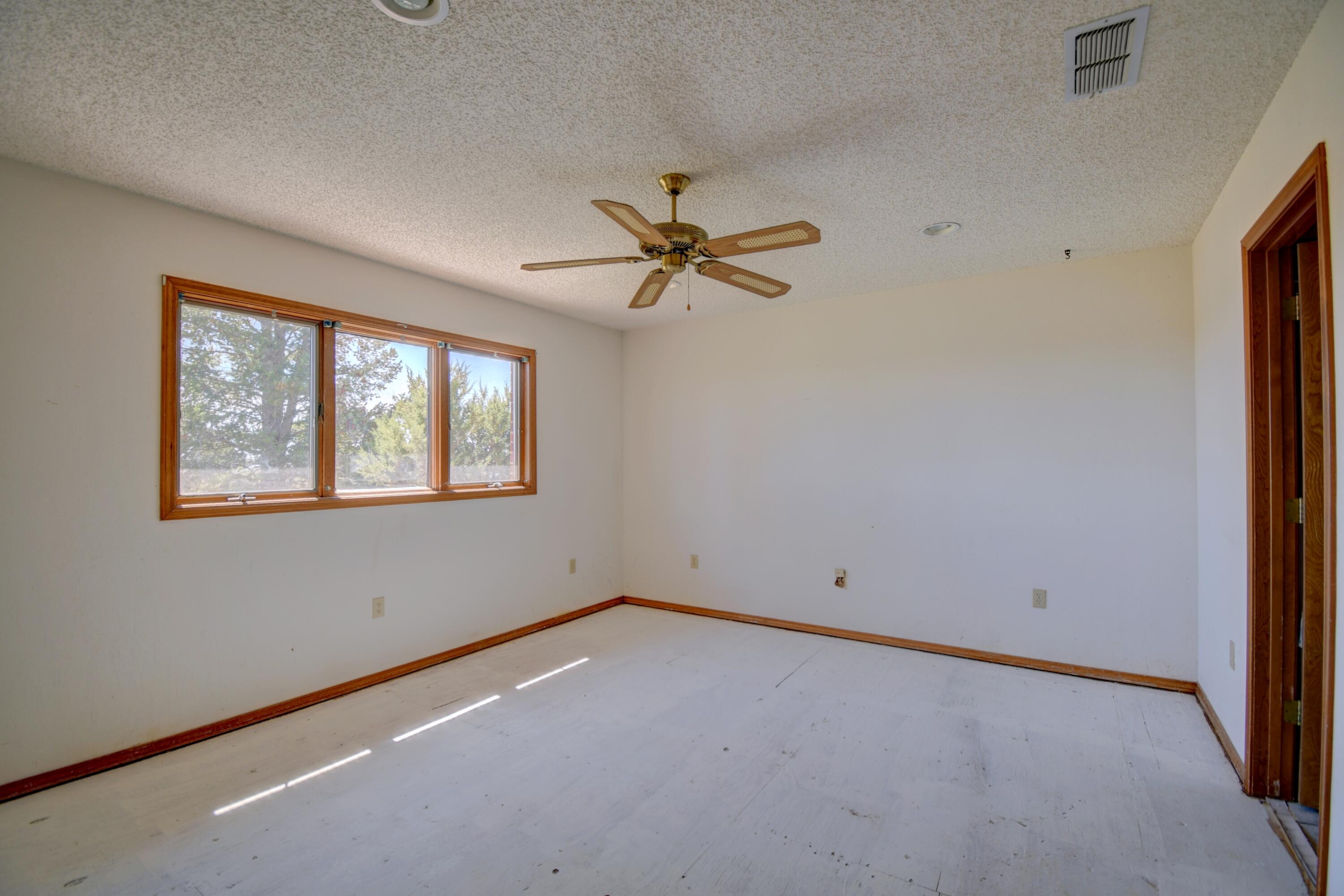 155 RABBIT RUN Court