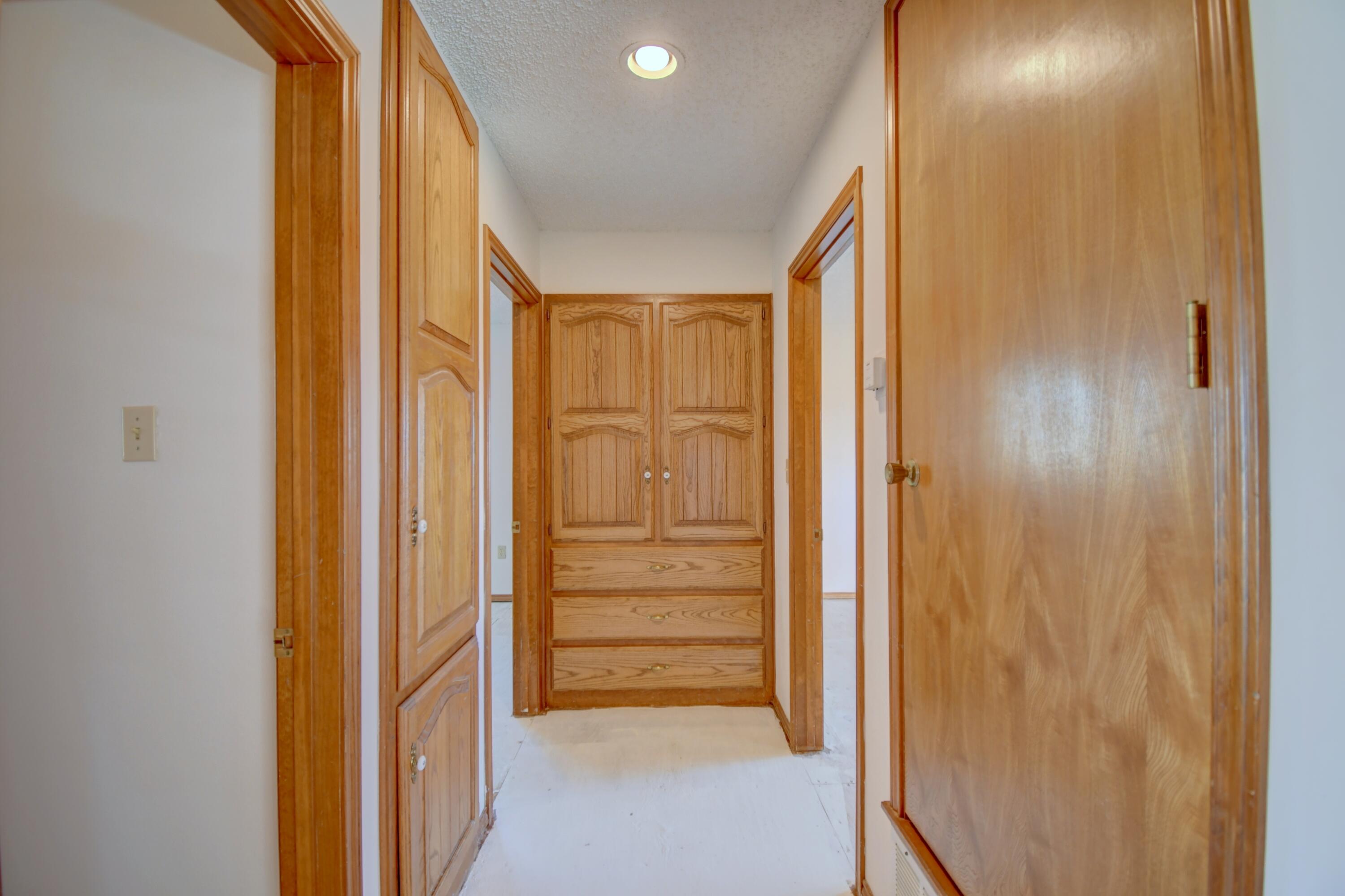155 RABBIT RUN Court