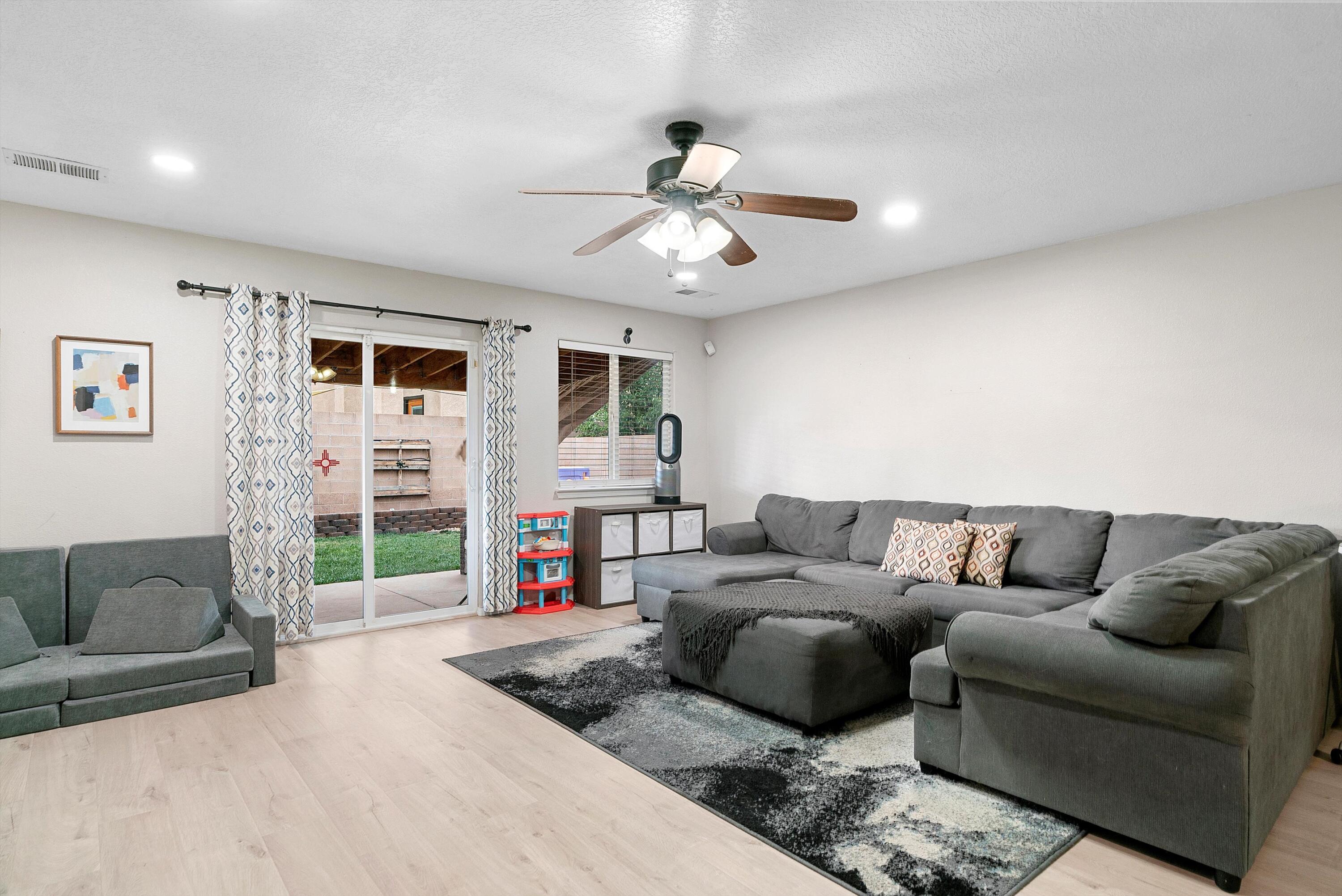 4023 OASIS SPRINGS Road NE