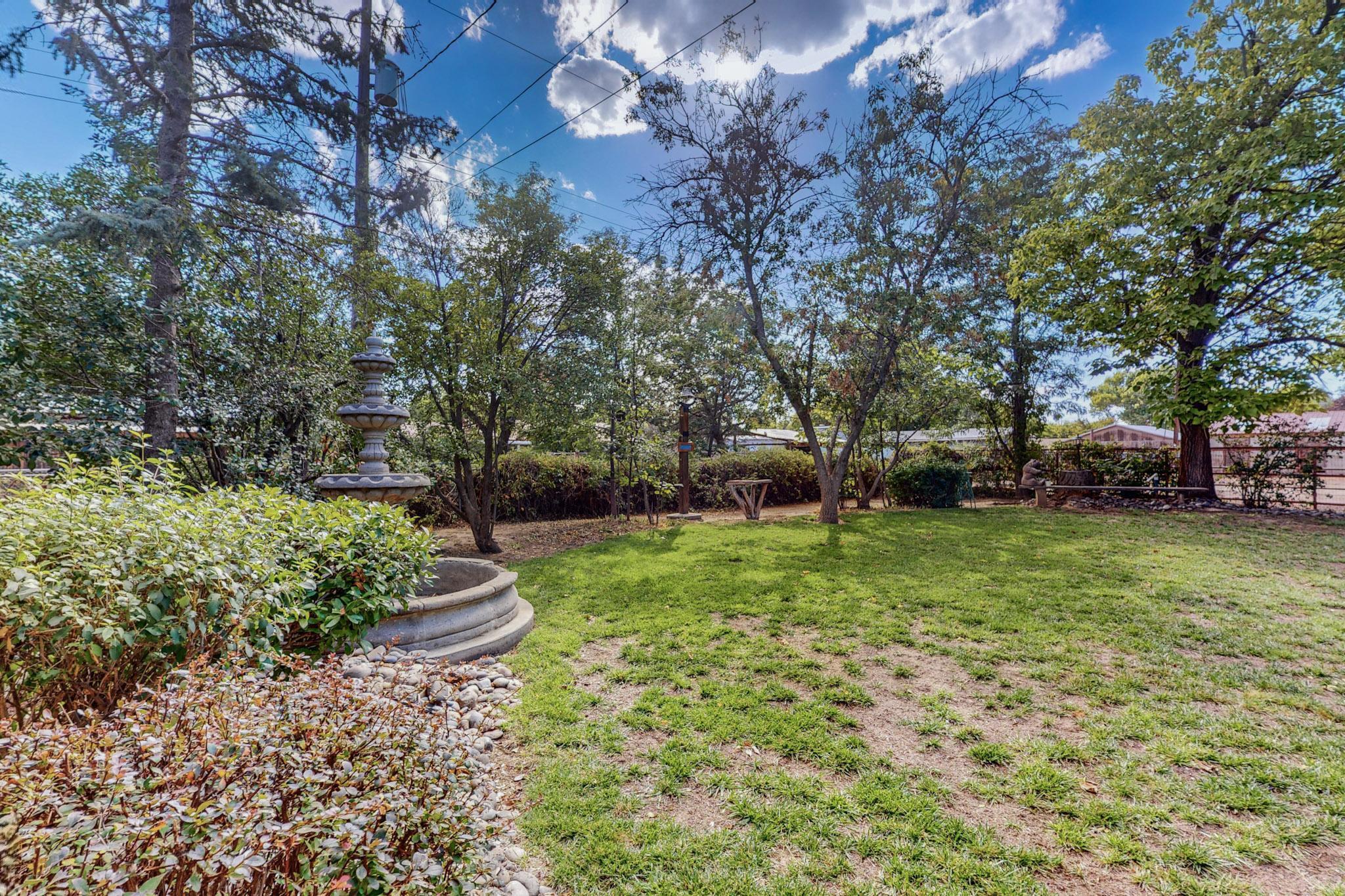 1122 ALAMEDA Road