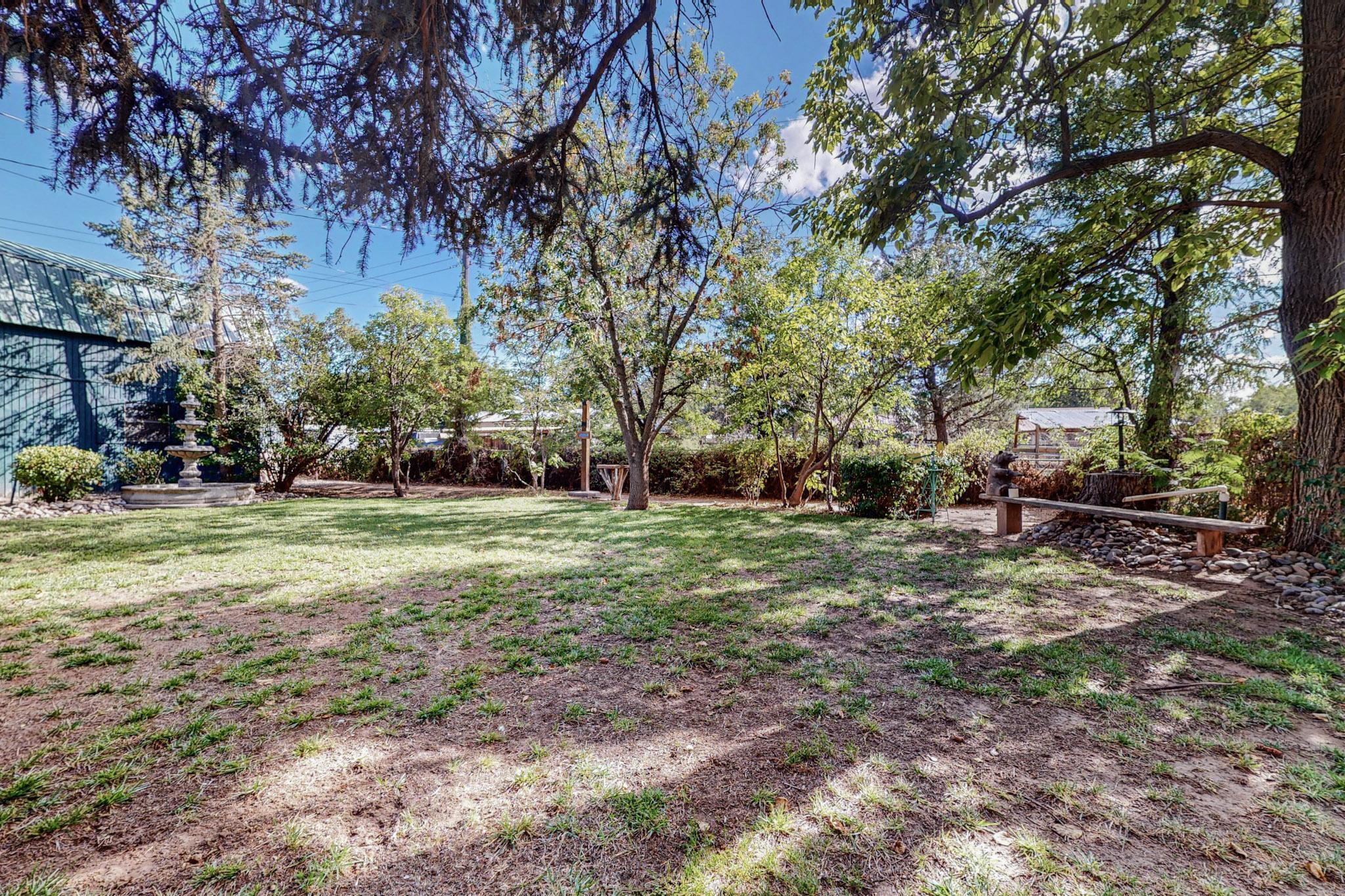 1122 ALAMEDA Road