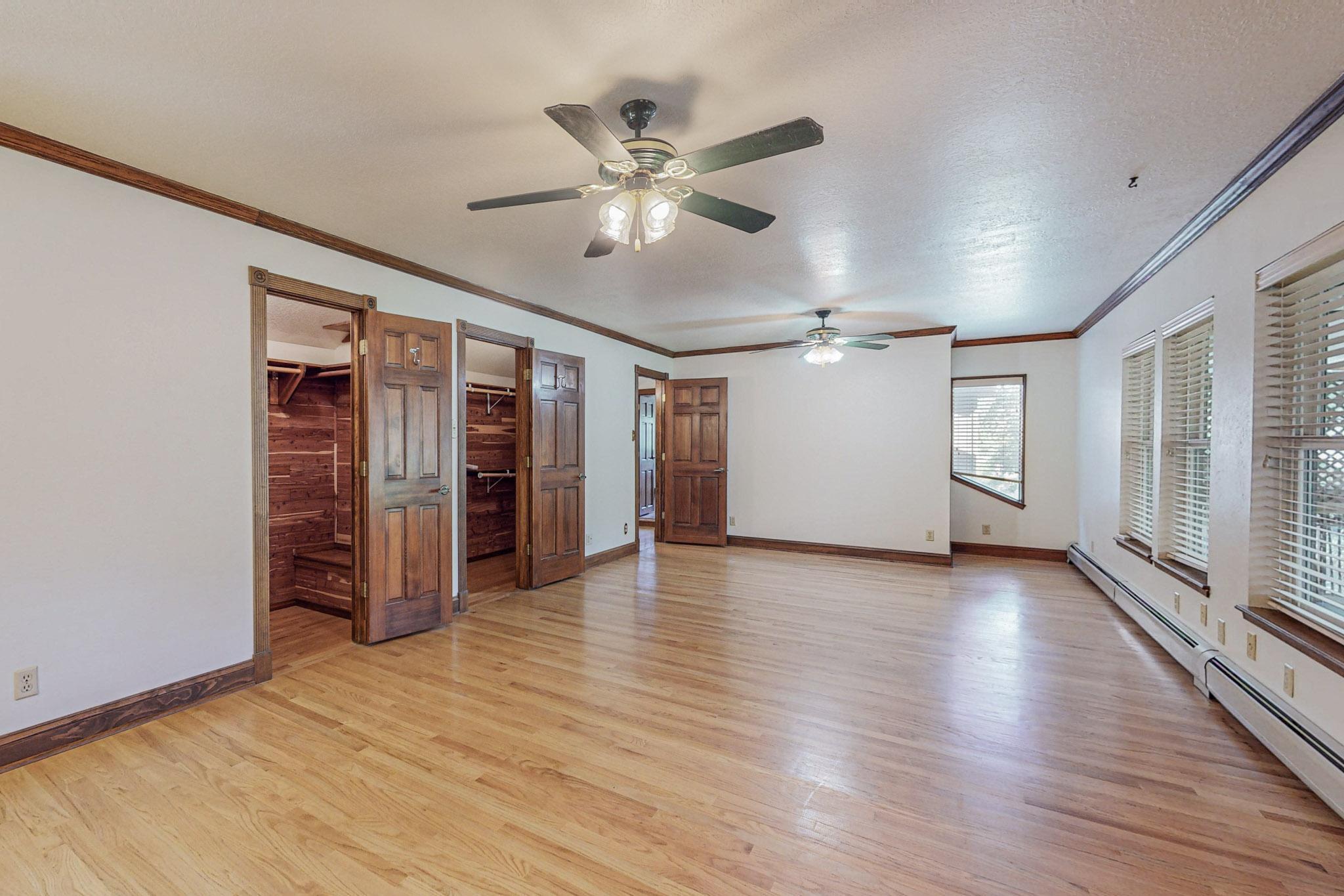 1122 ALAMEDA Road