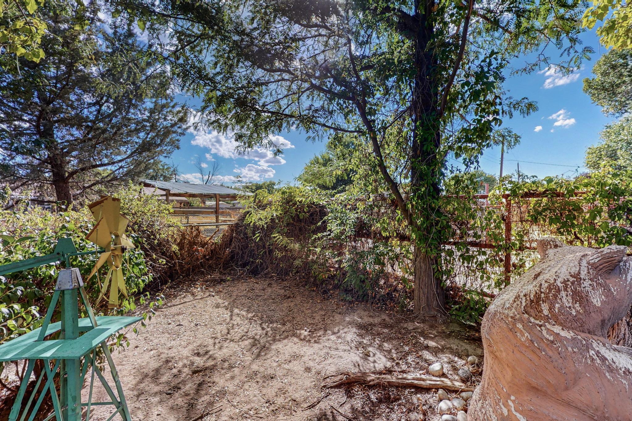 1122 ALAMEDA Road