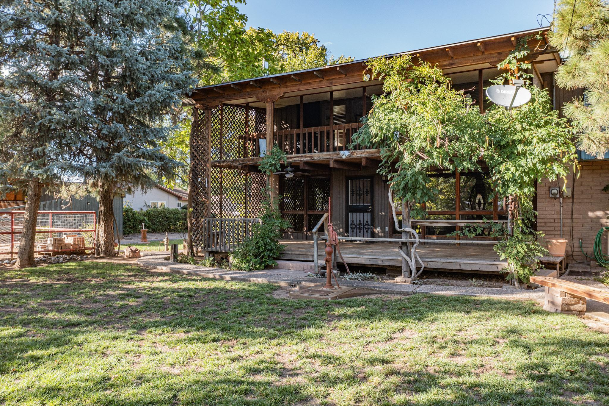 1122 ALAMEDA Road