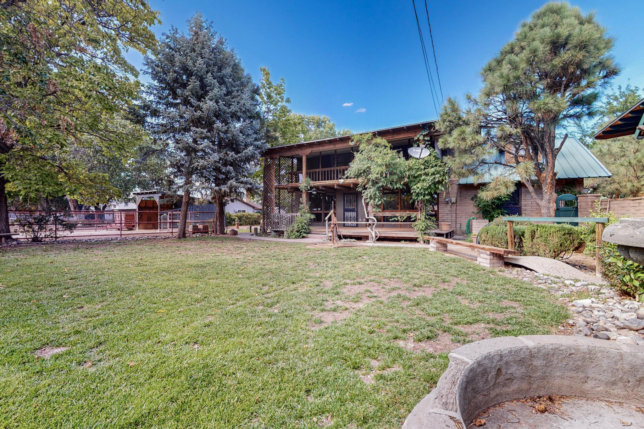 1122 ALAMEDA Road