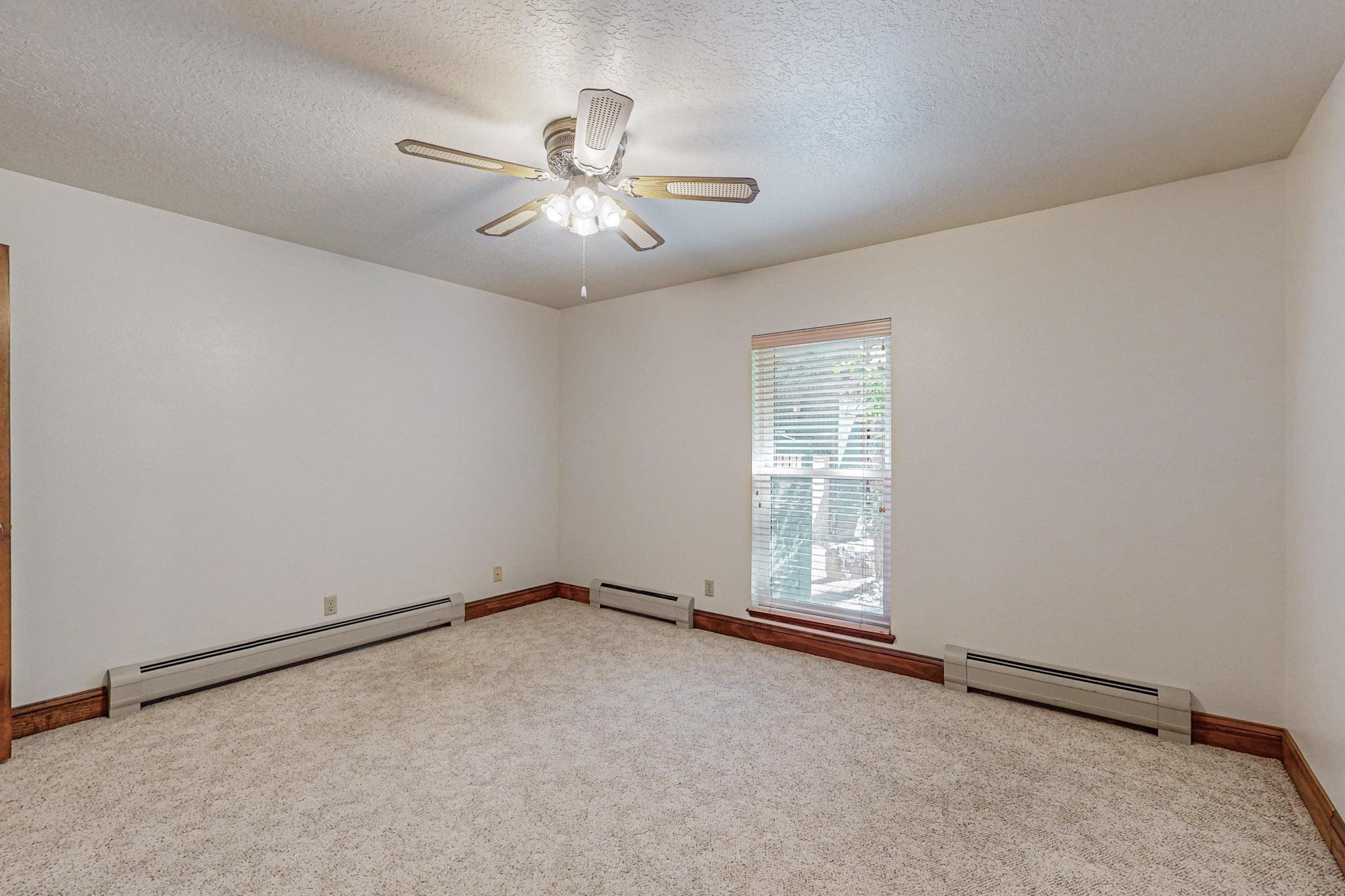 1122 ALAMEDA Road