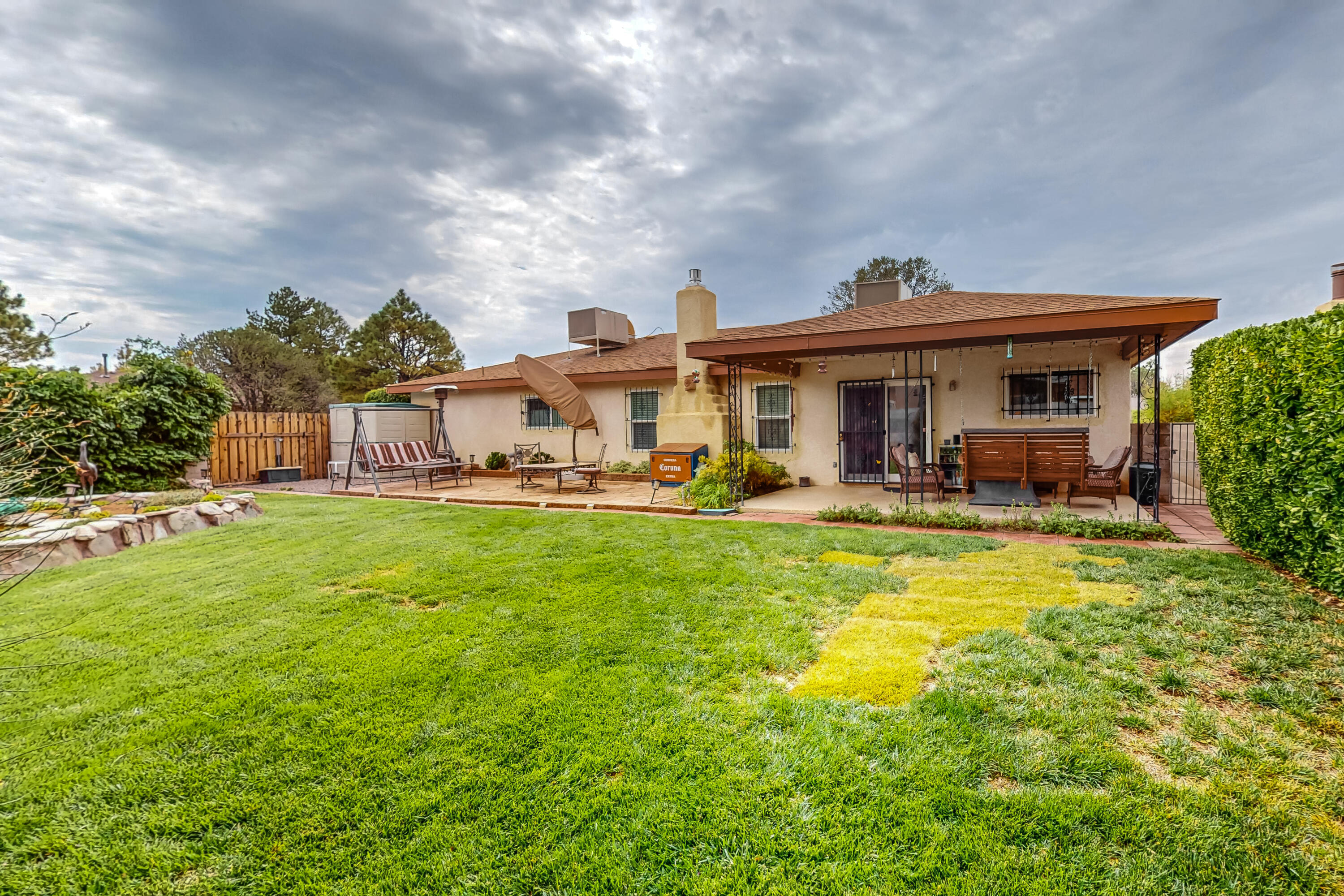8605 CAPULIN Road NE