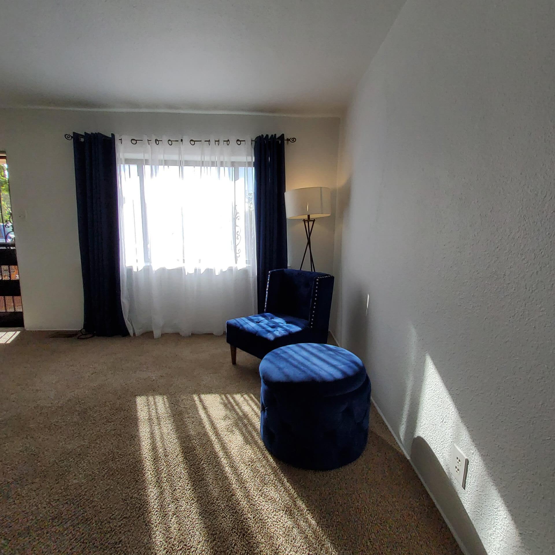 426 DOLORES Drive NW