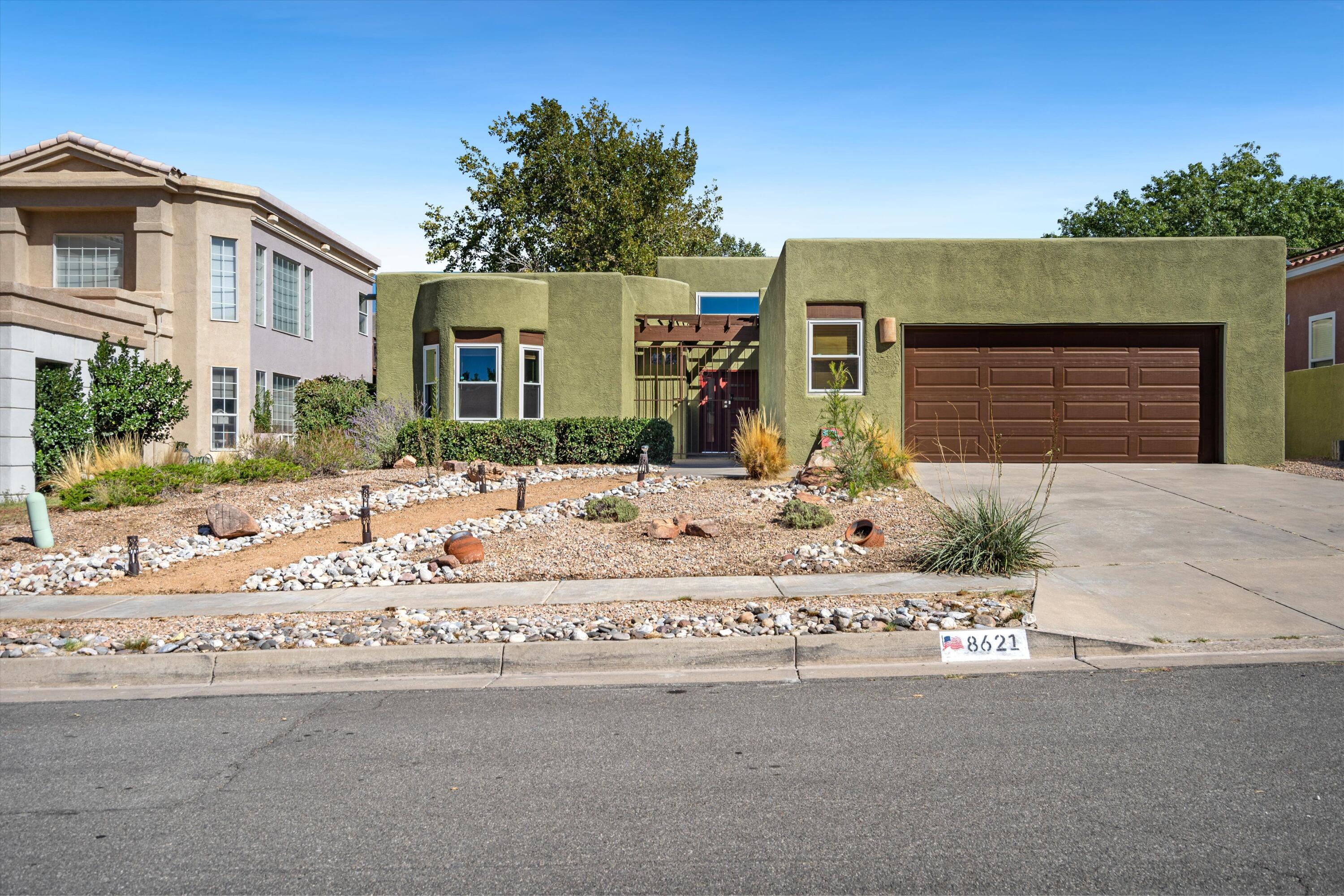 8621 NAPA VALLEY Road NE