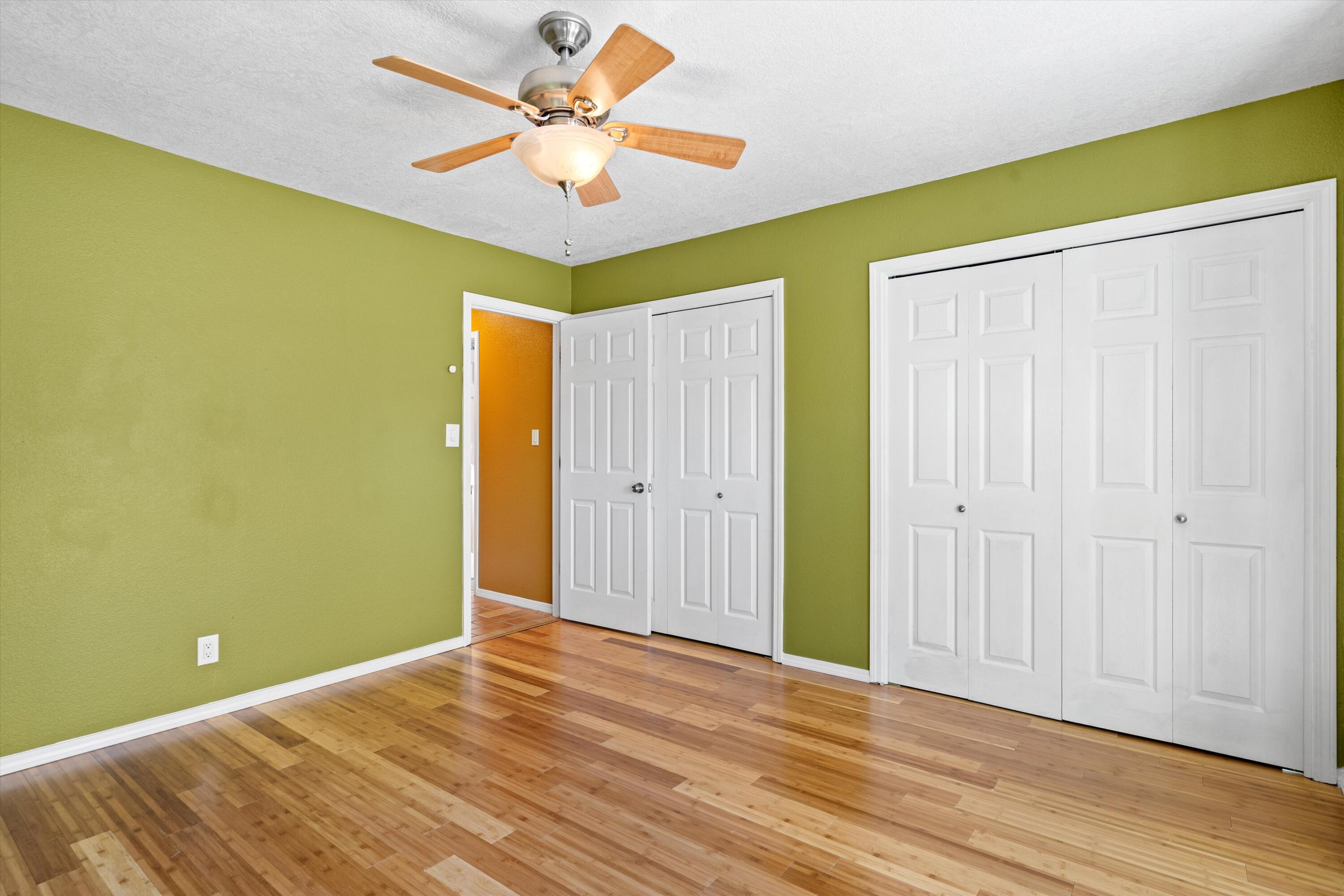 8621 NAPA VALLEY Road NE