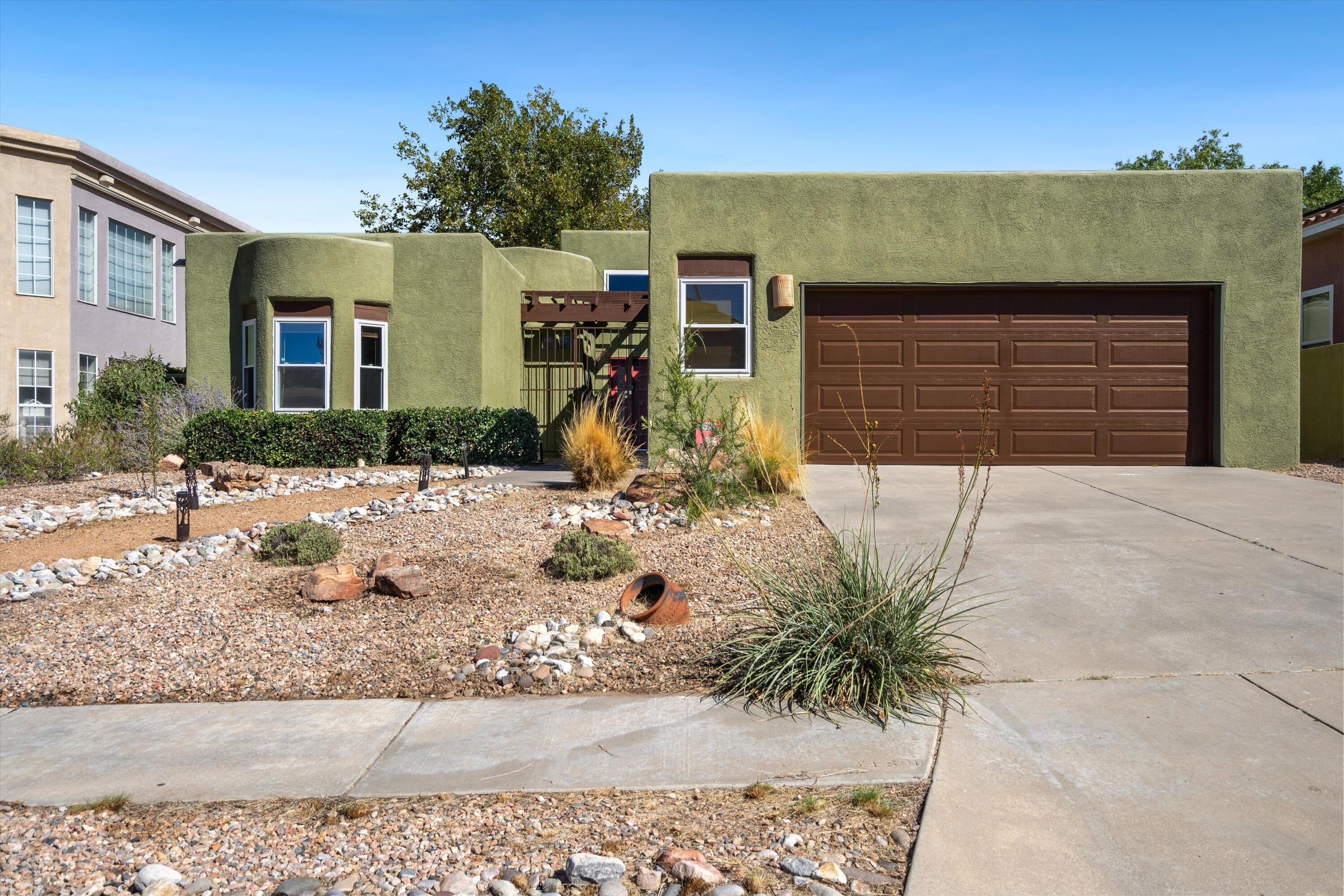 8621 NAPA VALLEY Road NE