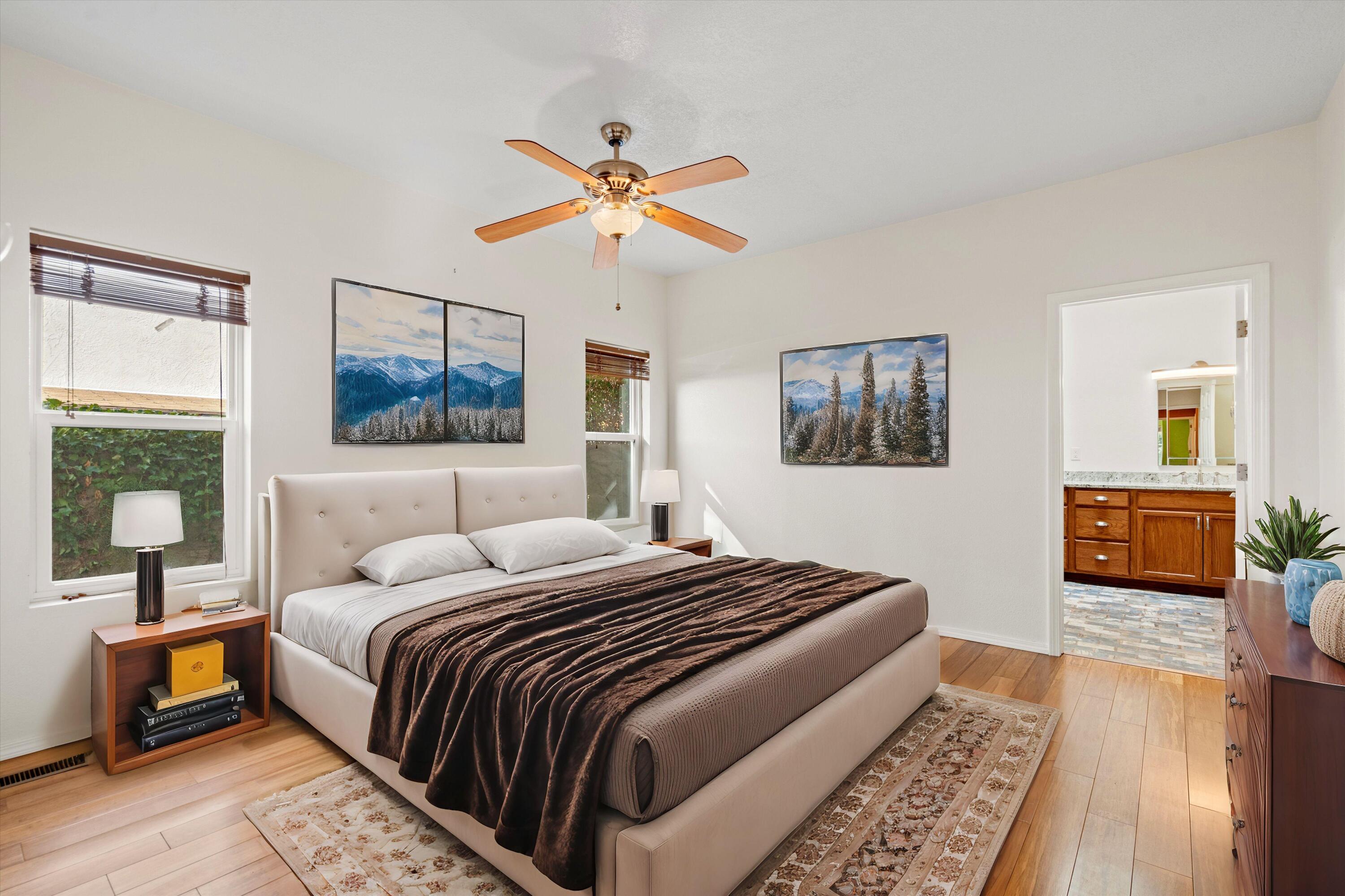 8621 NAPA VALLEY Road NE