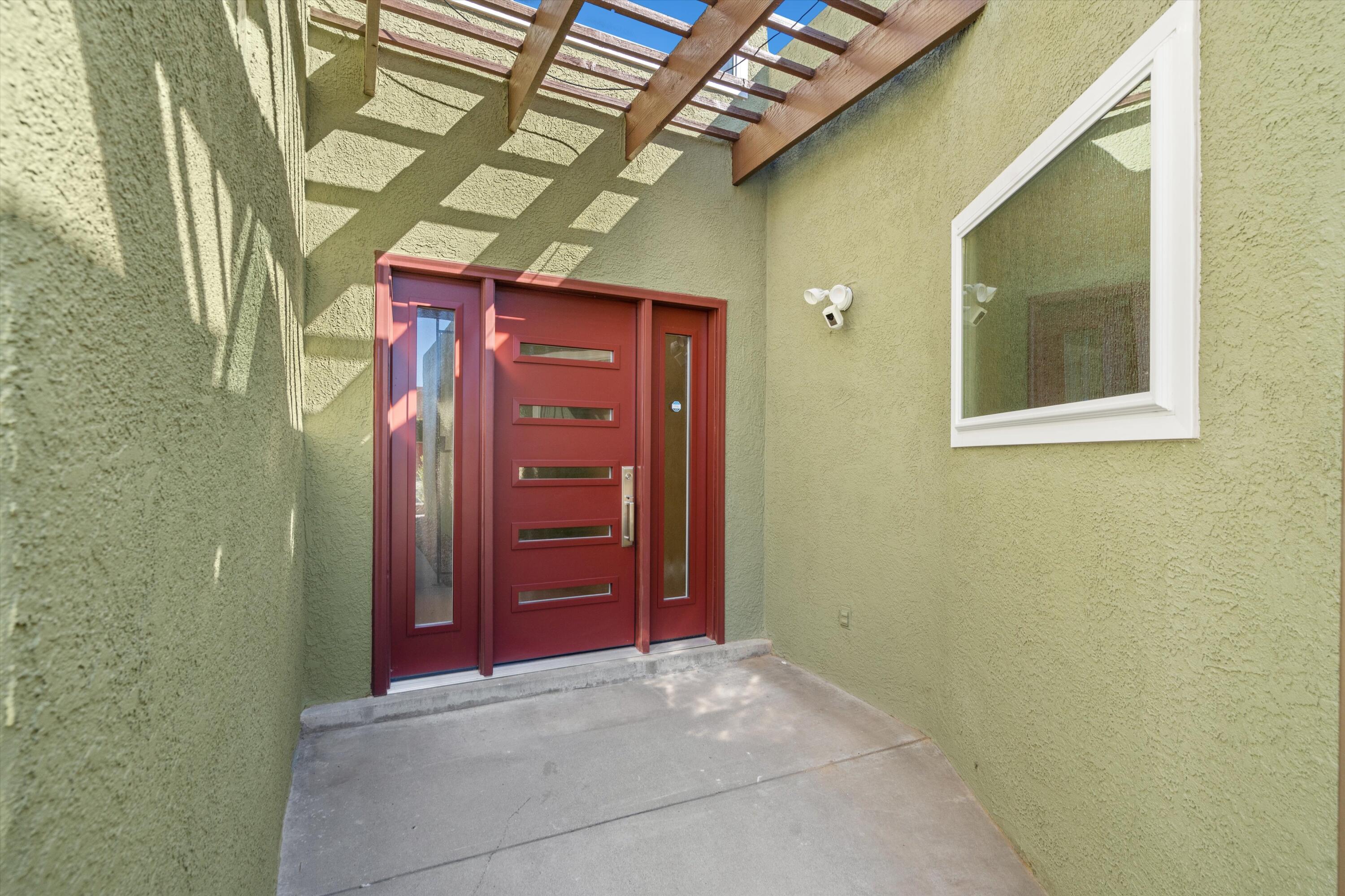 8621 NAPA VALLEY Road NE