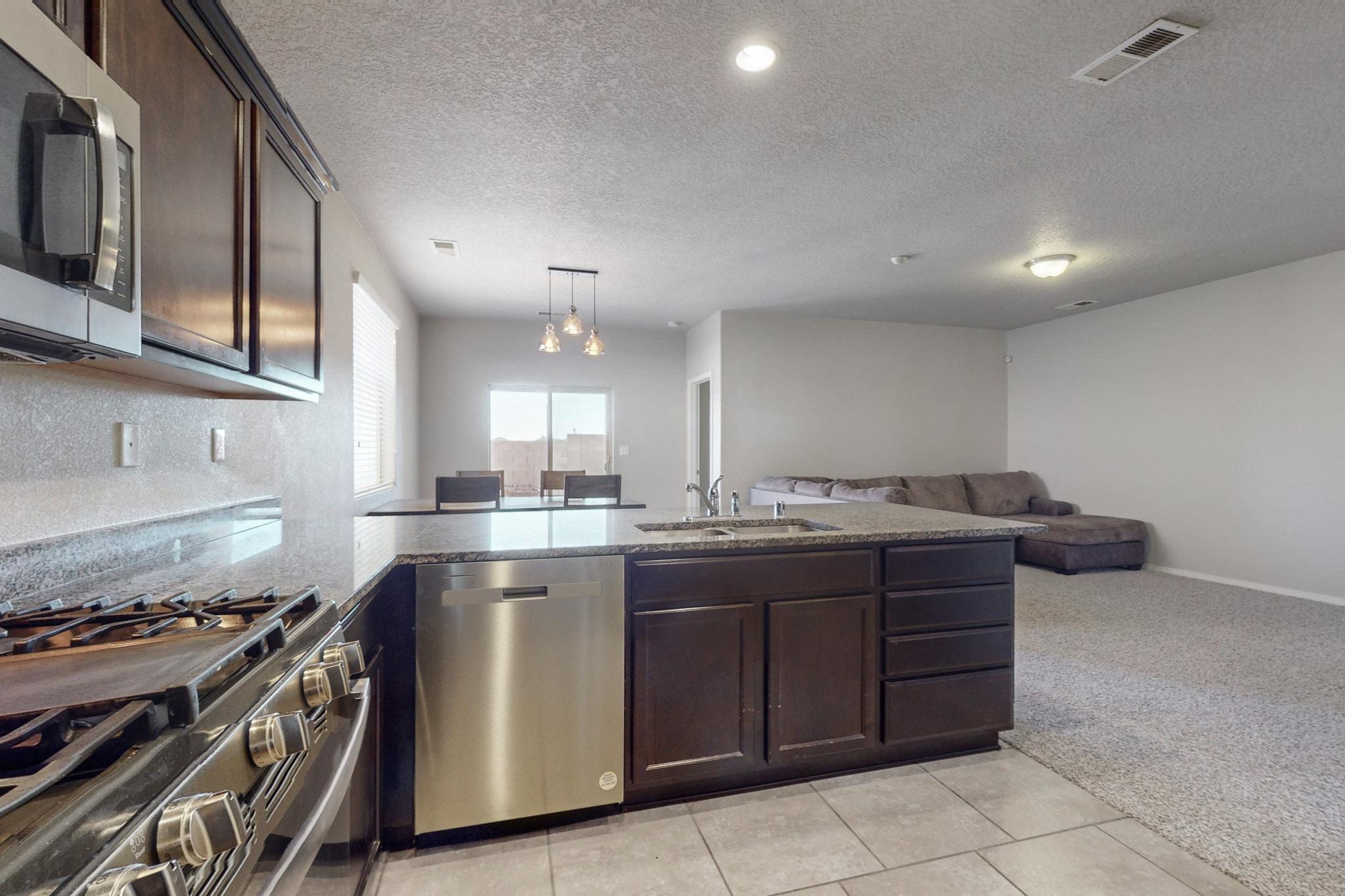 10784 PIPESTONE Road SW