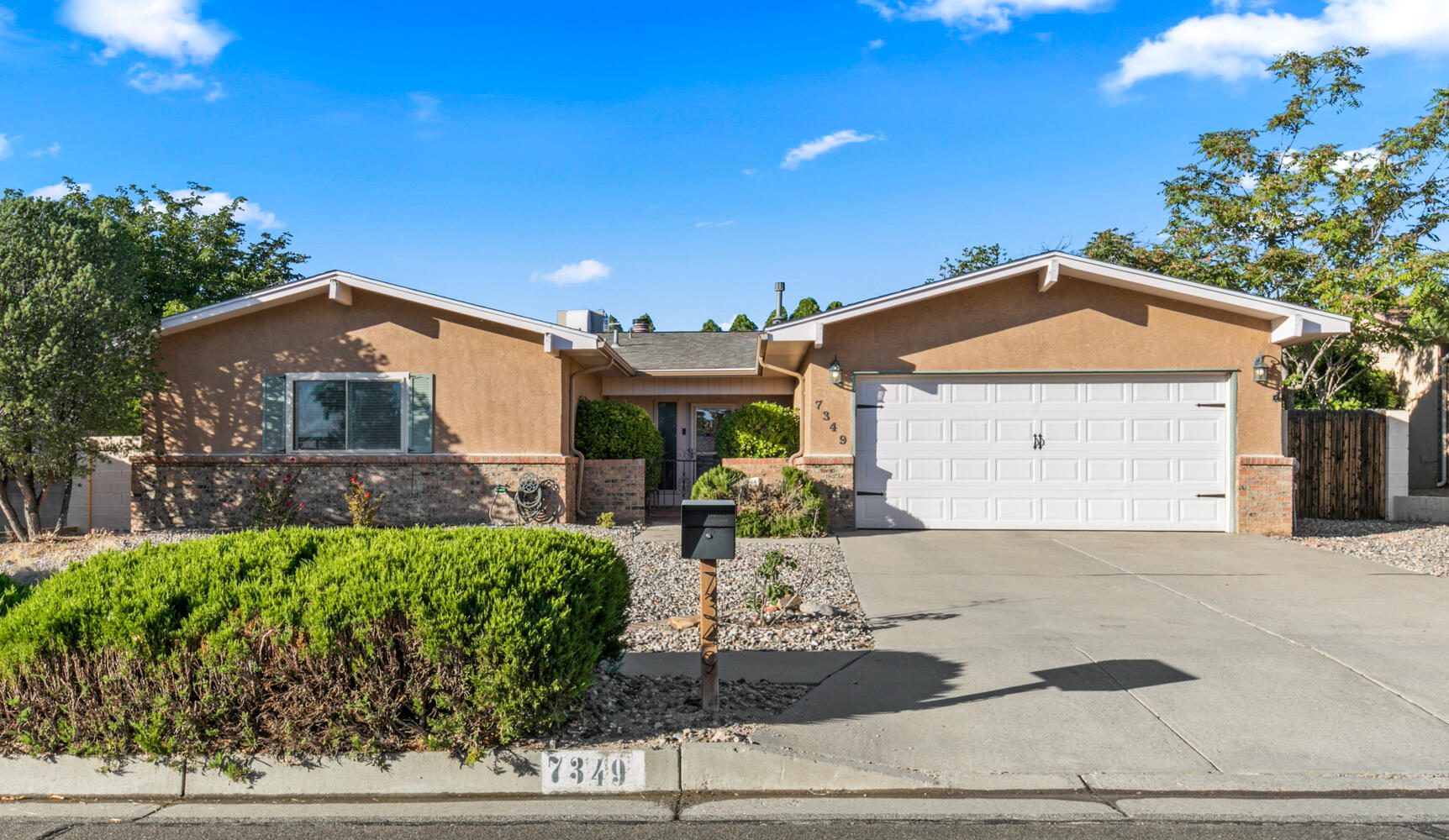 7349 TICONDEROGA Road NE