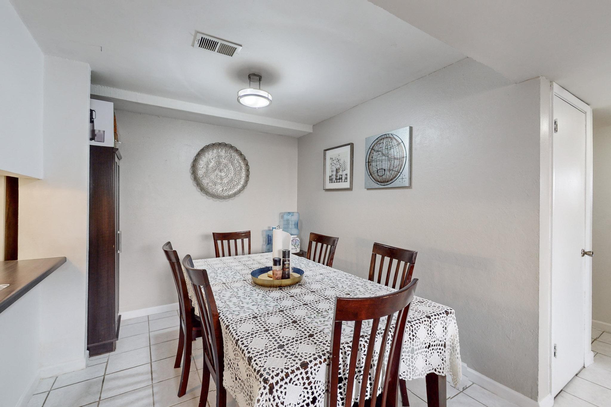 3853 MONTGOMERY Boulevard NE 1005
