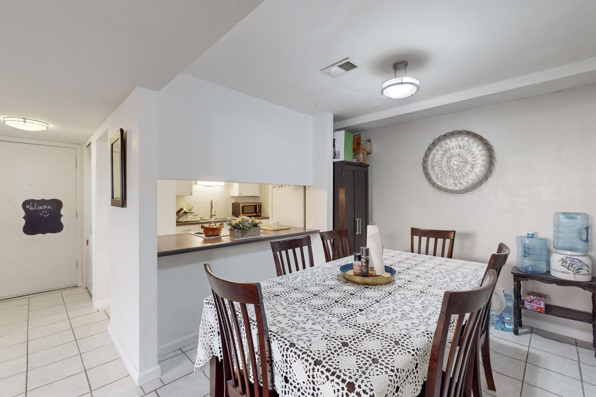 3853 MONTGOMERY Boulevard NE 1005